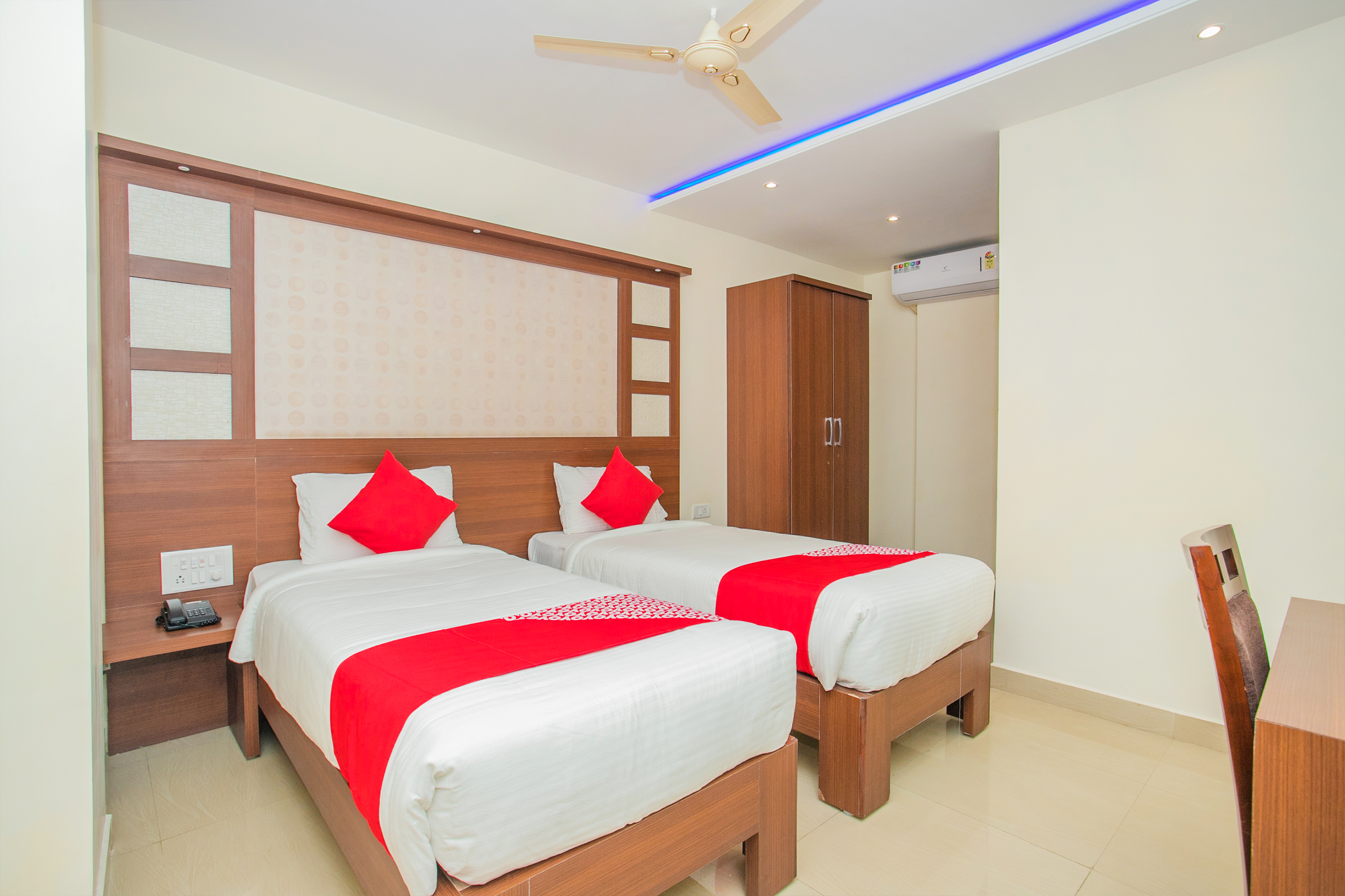 Ring View Hotel by OYO Rooms