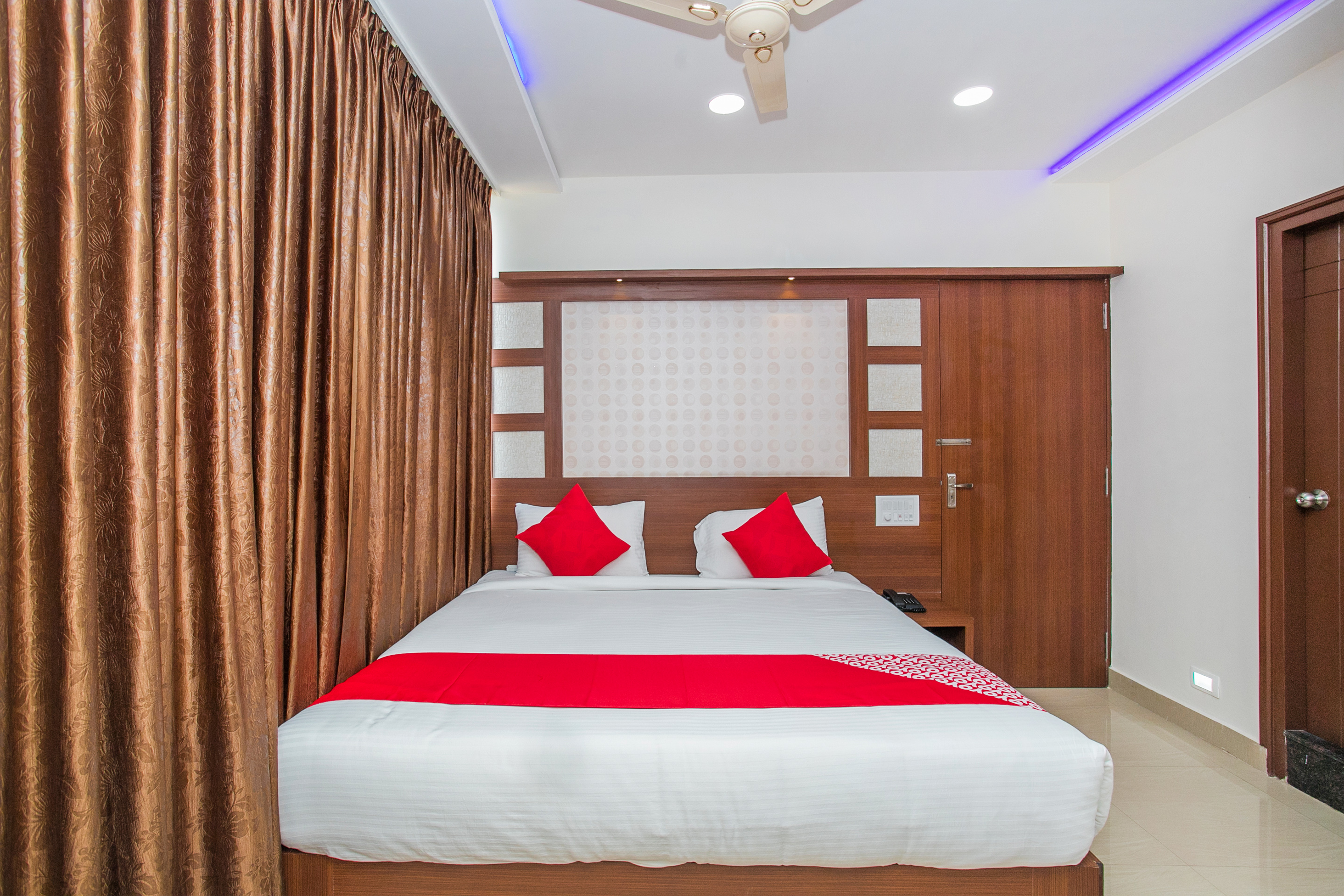 Ring View Hotel by OYO Rooms