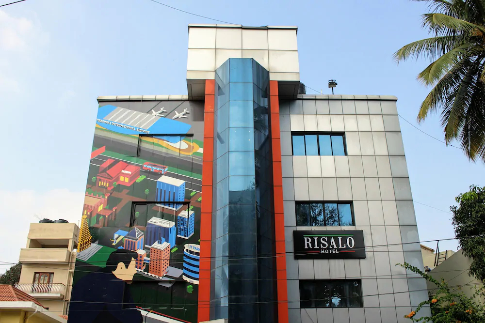 Risalo Hotel