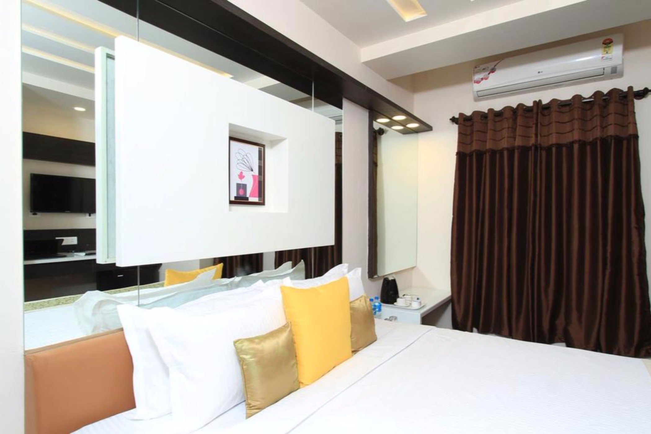 Sovereign Suites