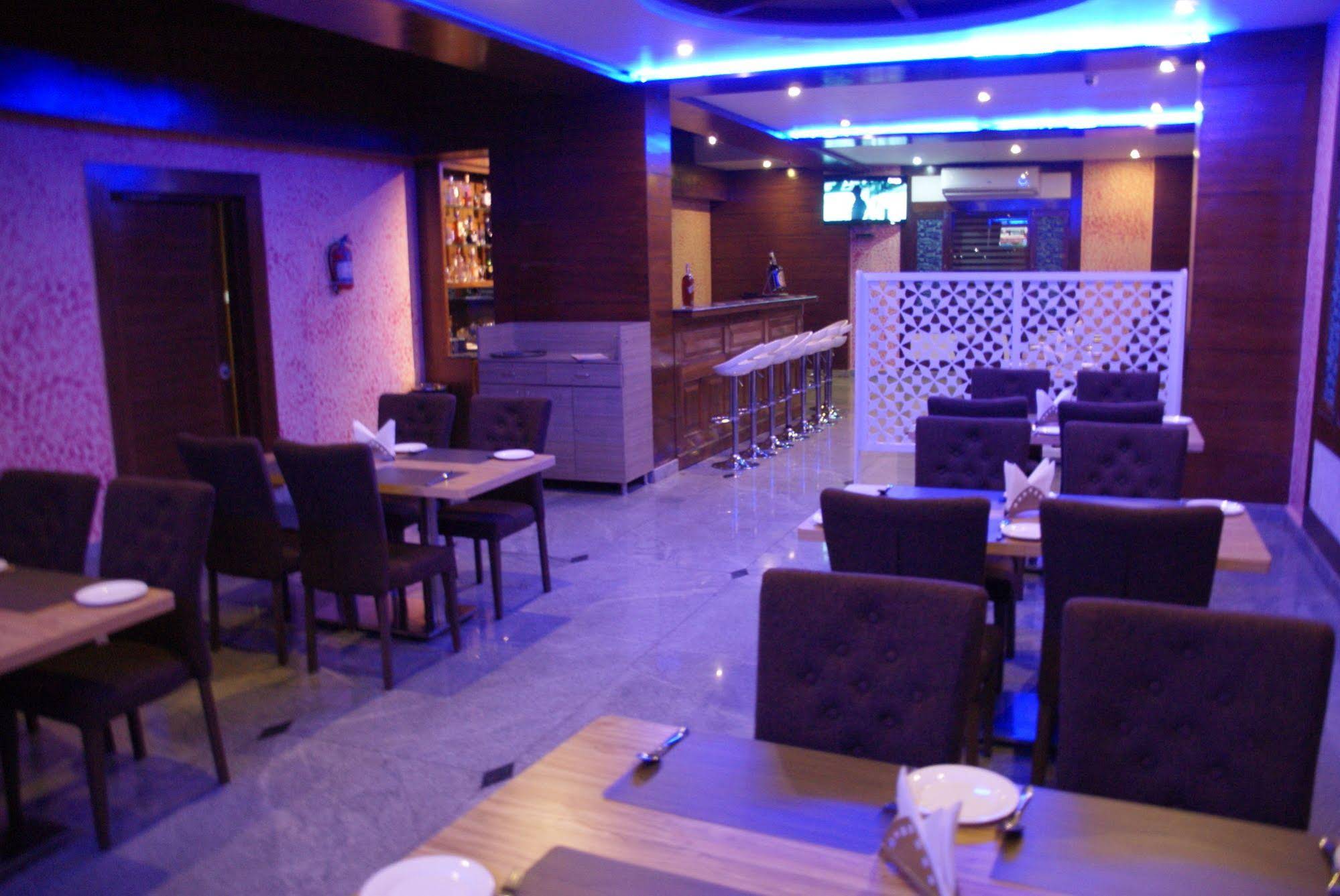 Rosewood International Hotel