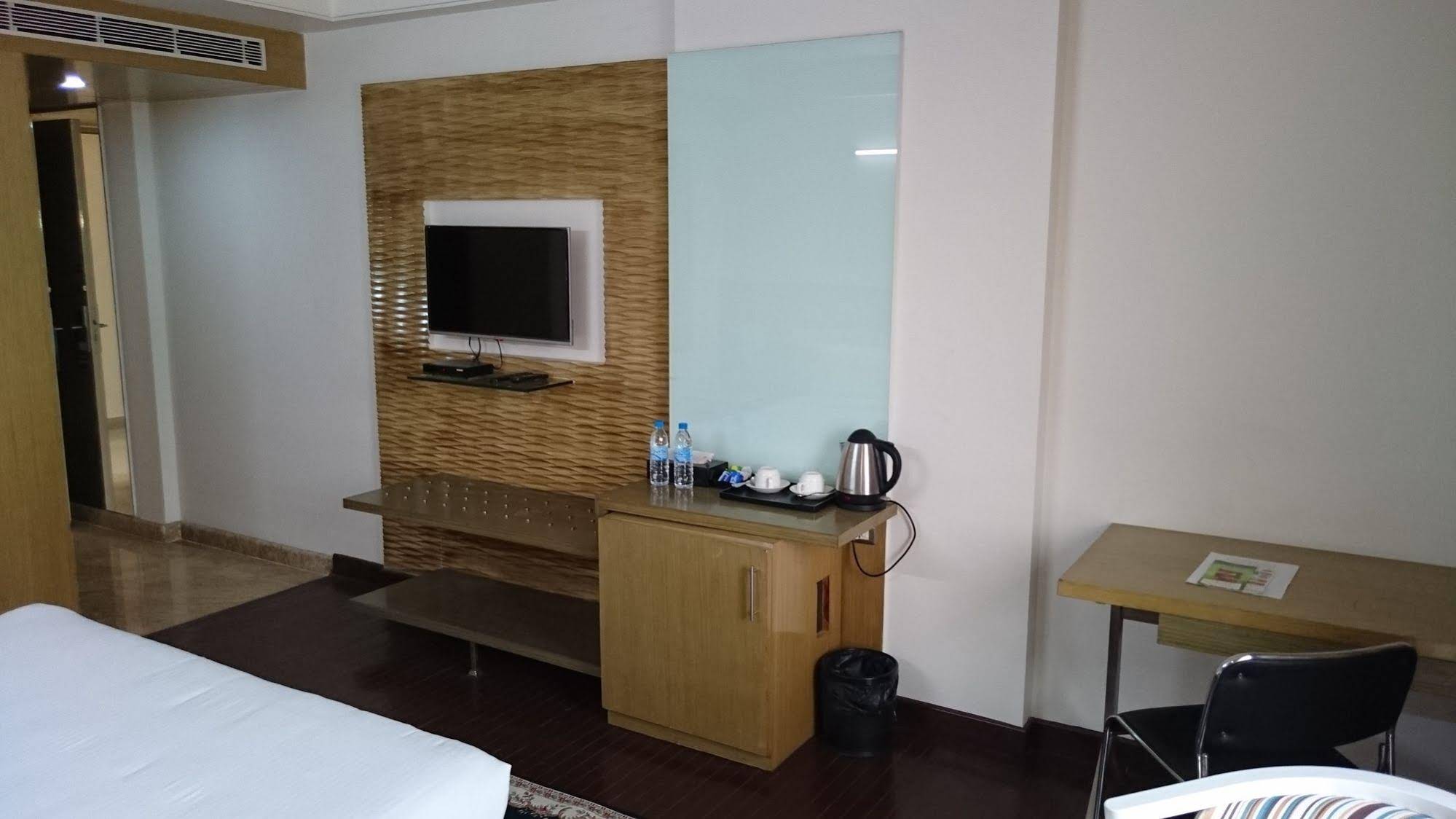 Rosewood International Hotel