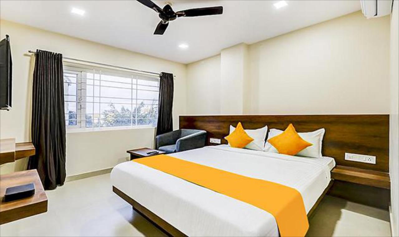 Rove Inn & Suites by FabHotel