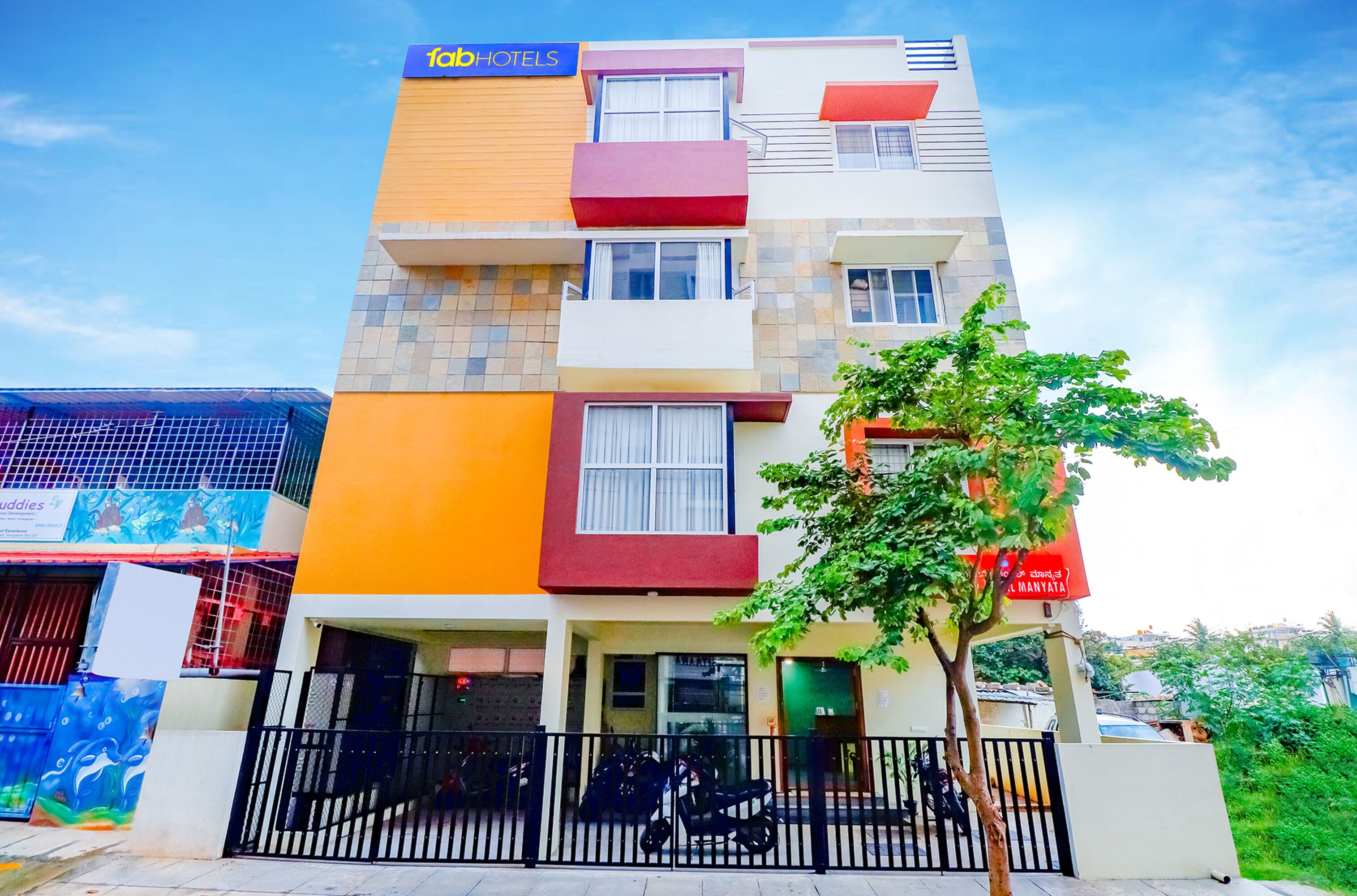 Royal Manyata by Fabhotel
