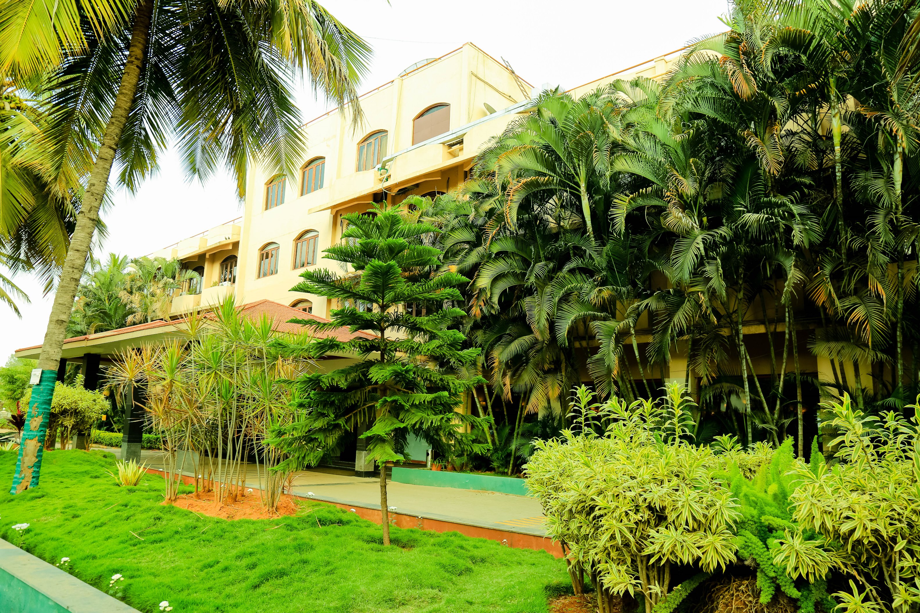 Royal Orchid Resort & Convention Centre, Bangalore