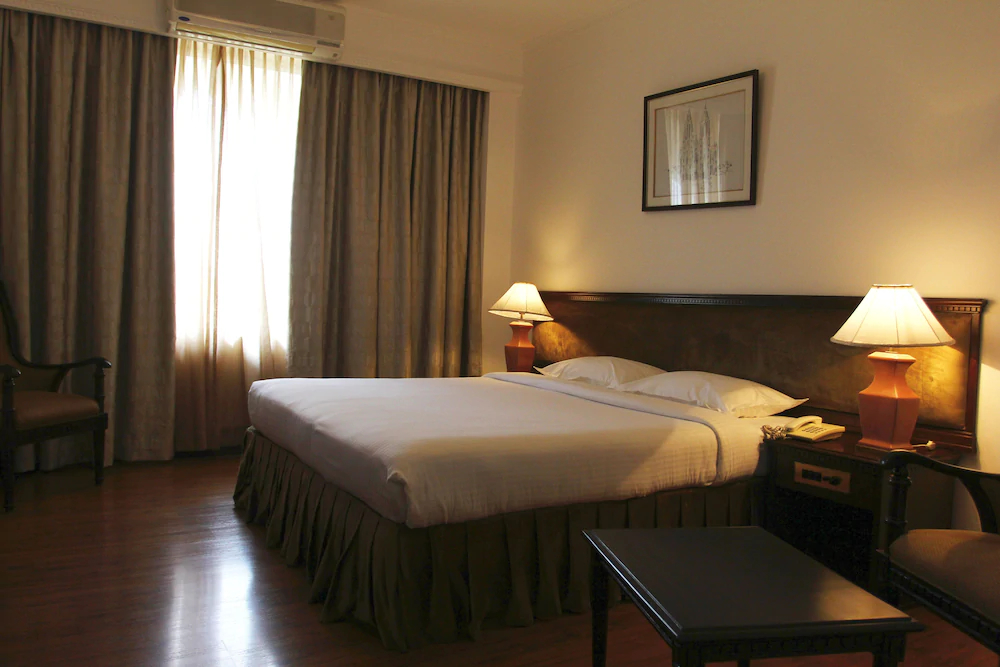 Safina Hotel