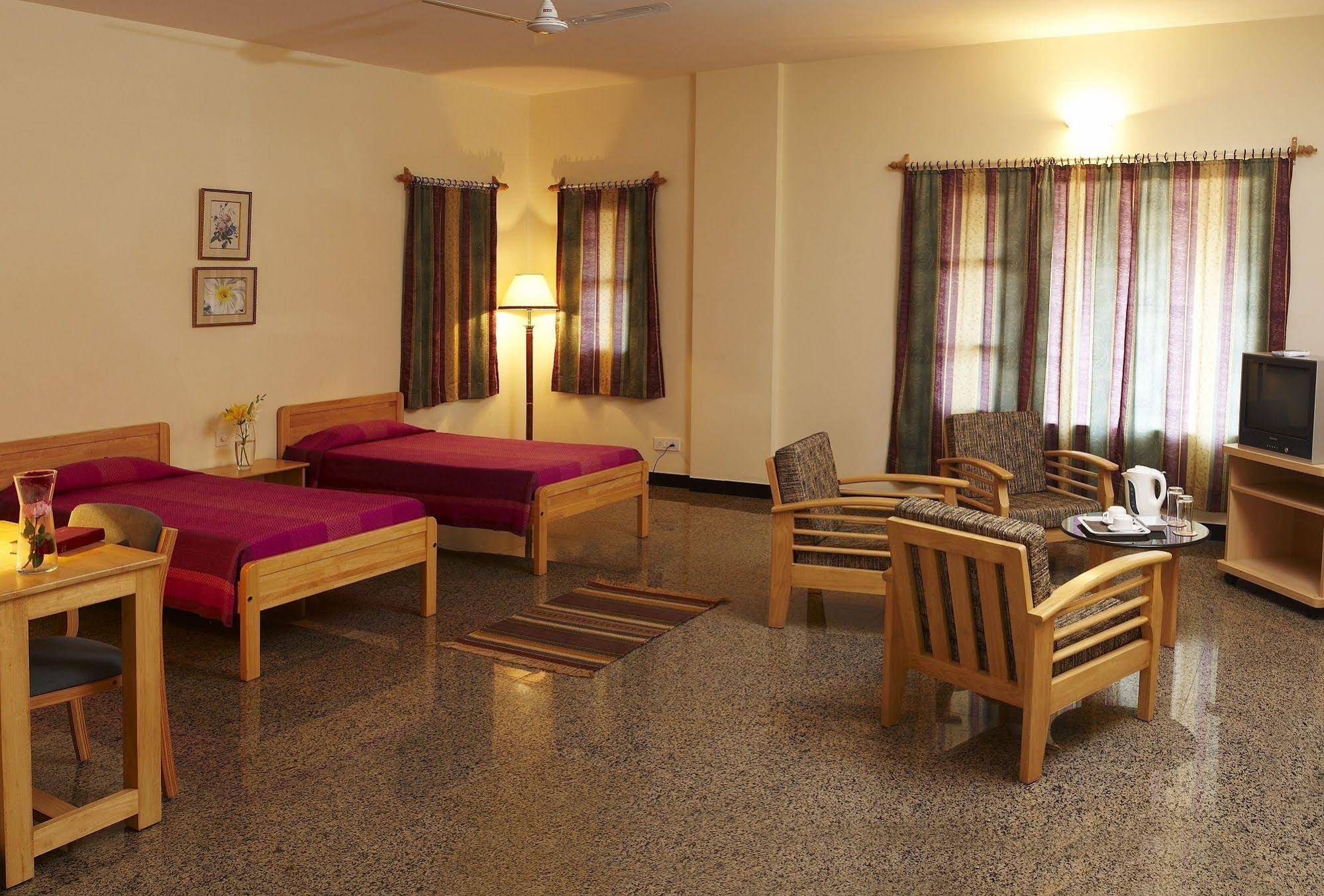 Saiacs Convention Resort