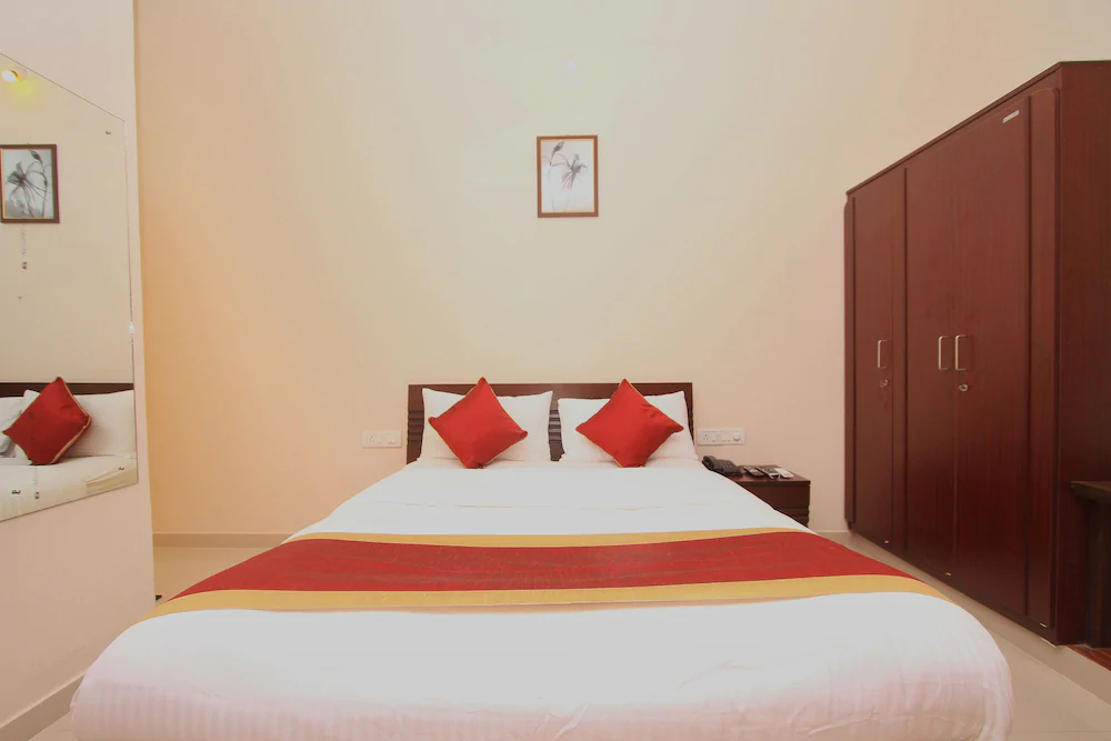 Sai Dham By OYO Rooms