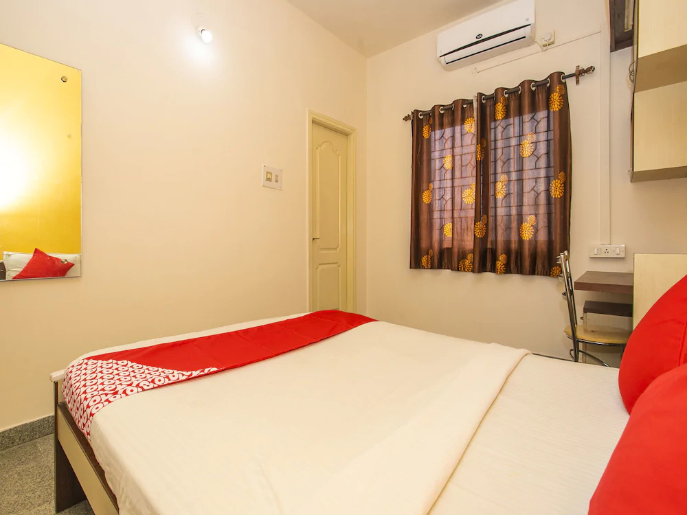 Sai Suites By OYO Rooms