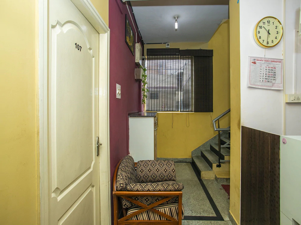 Sai Suites By OYO Rooms