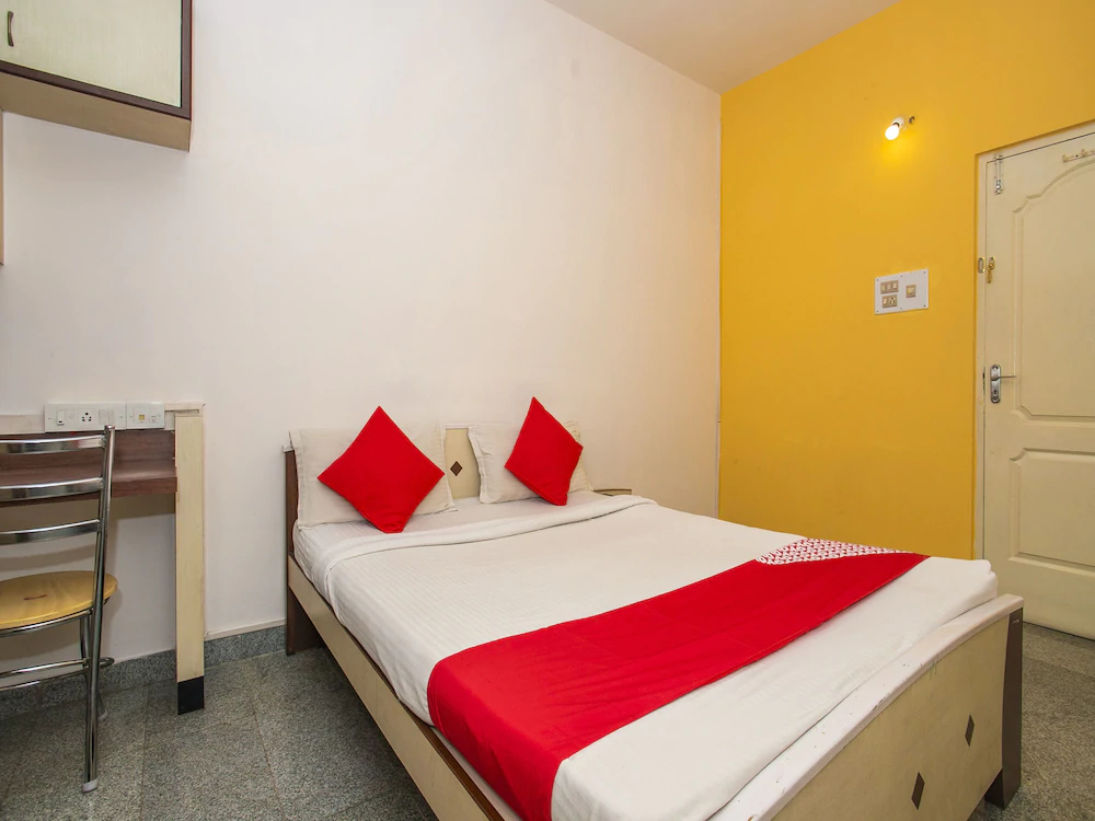 Sai Suites By OYO Rooms