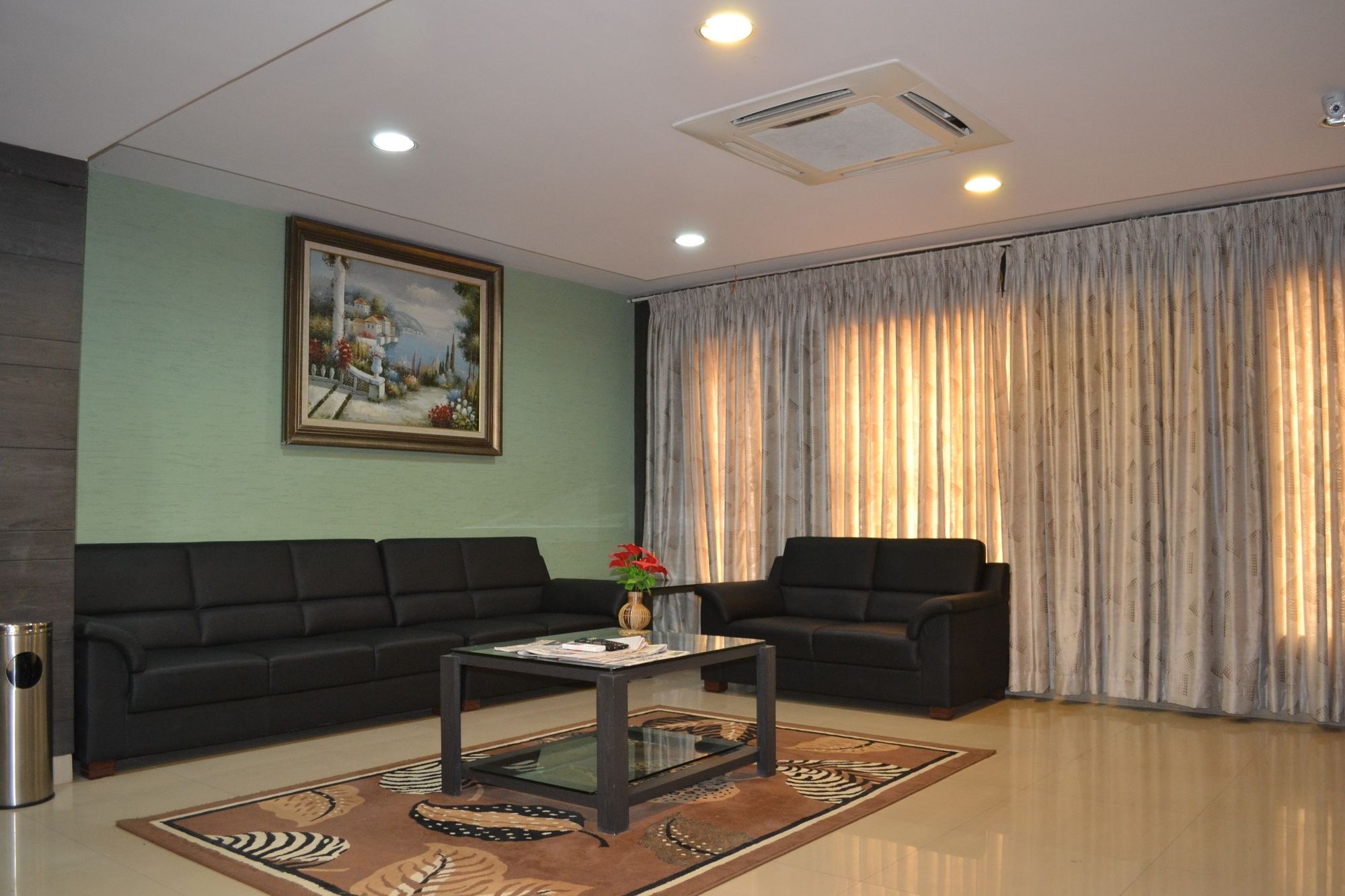 Shoba Inn
