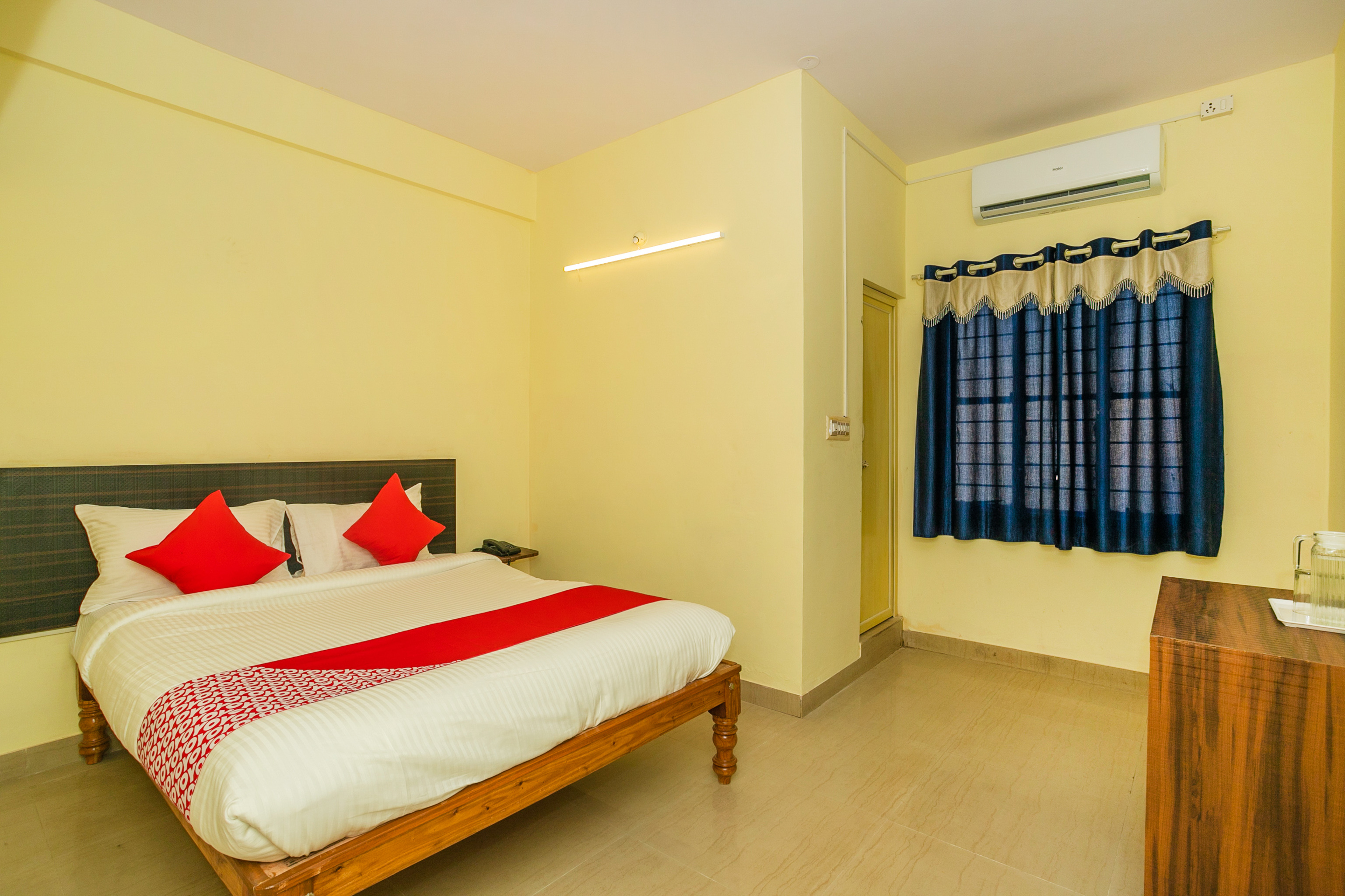 Shree Comforts By OYO Rooms