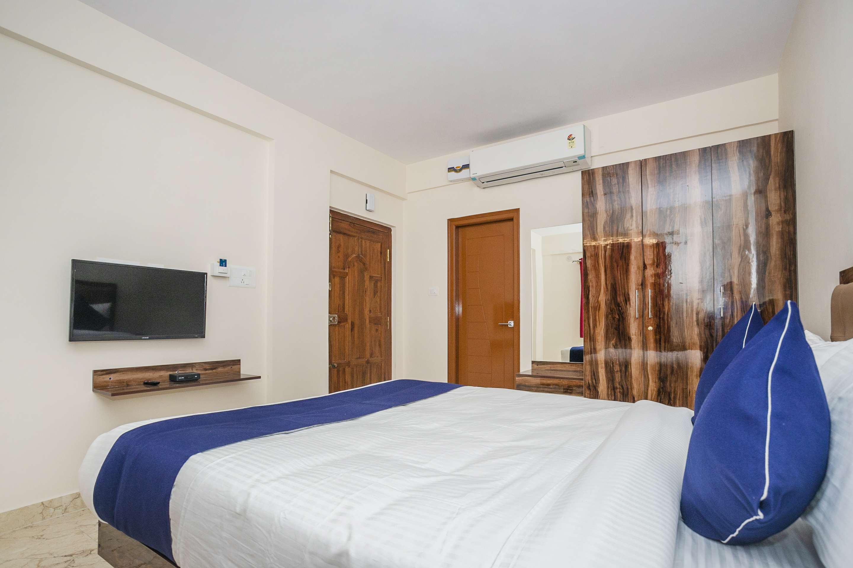 SilverKey Executive Stays 27947 Manyata Tech Park Gate 5
