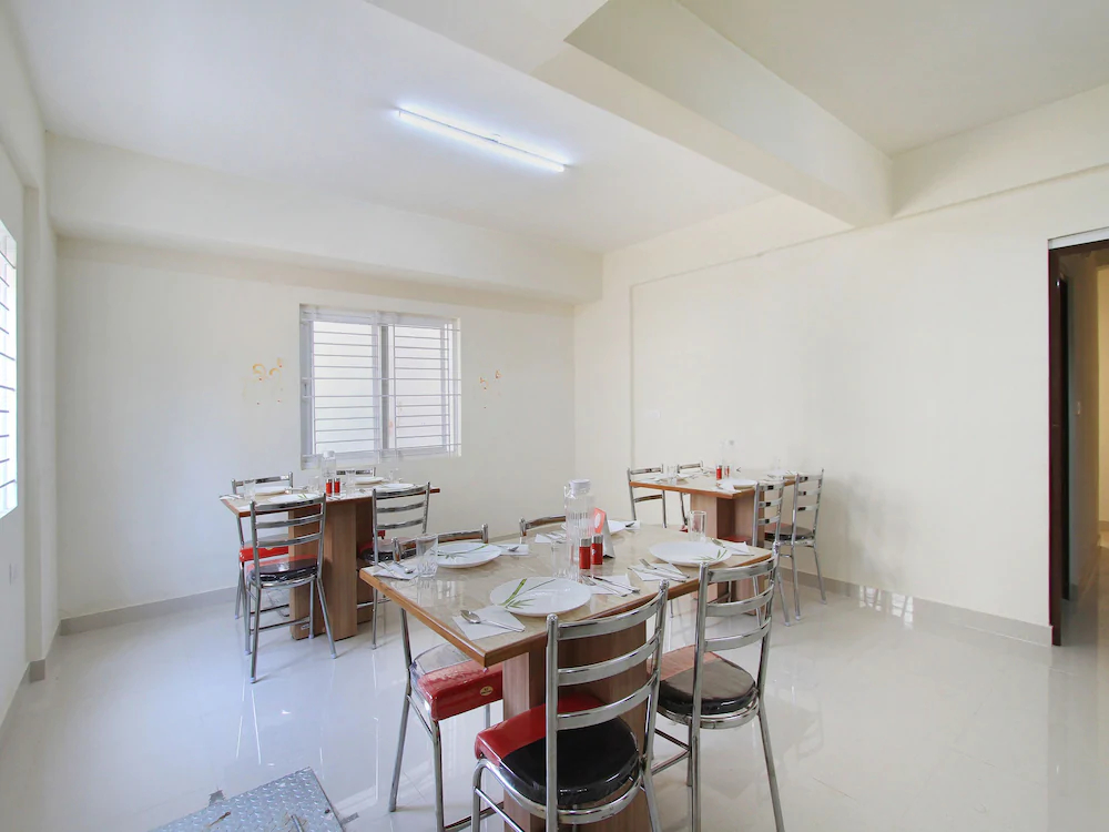 Siri Residency by OYO Rooms