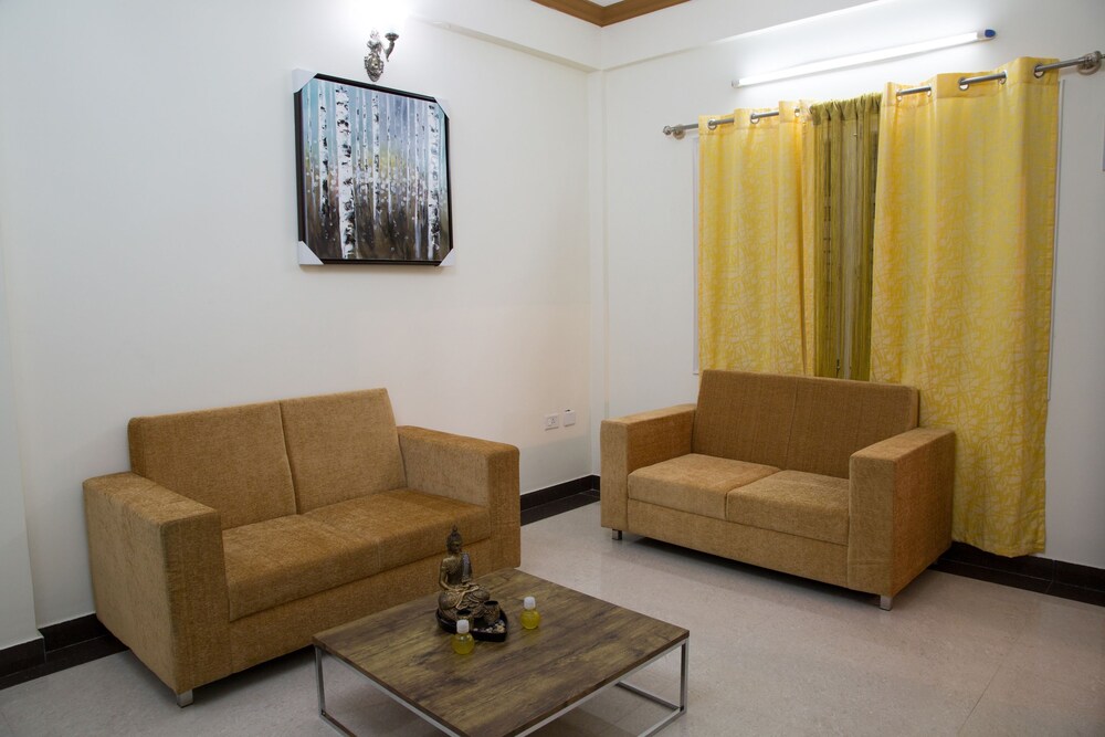 SLN Homes By OYO Rooms
