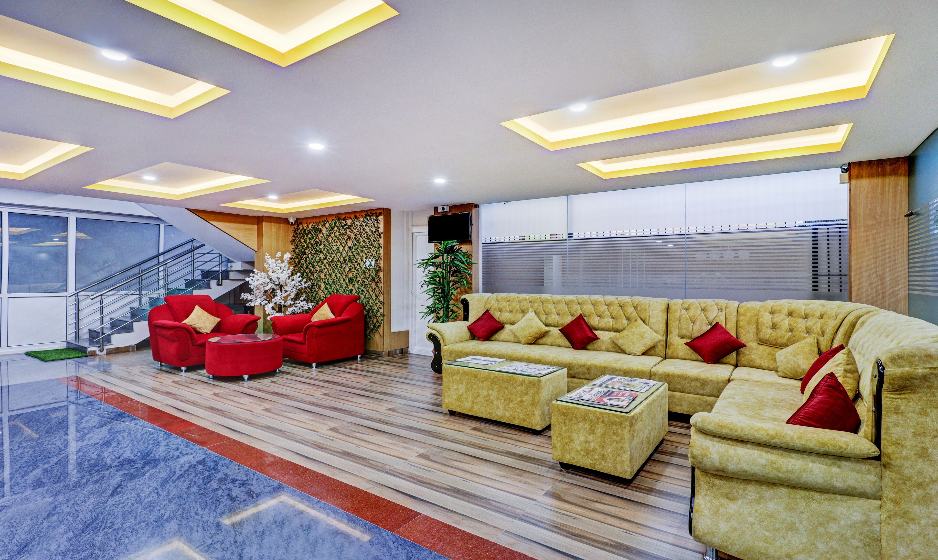 S M Royal Stay by Treebo Hotels