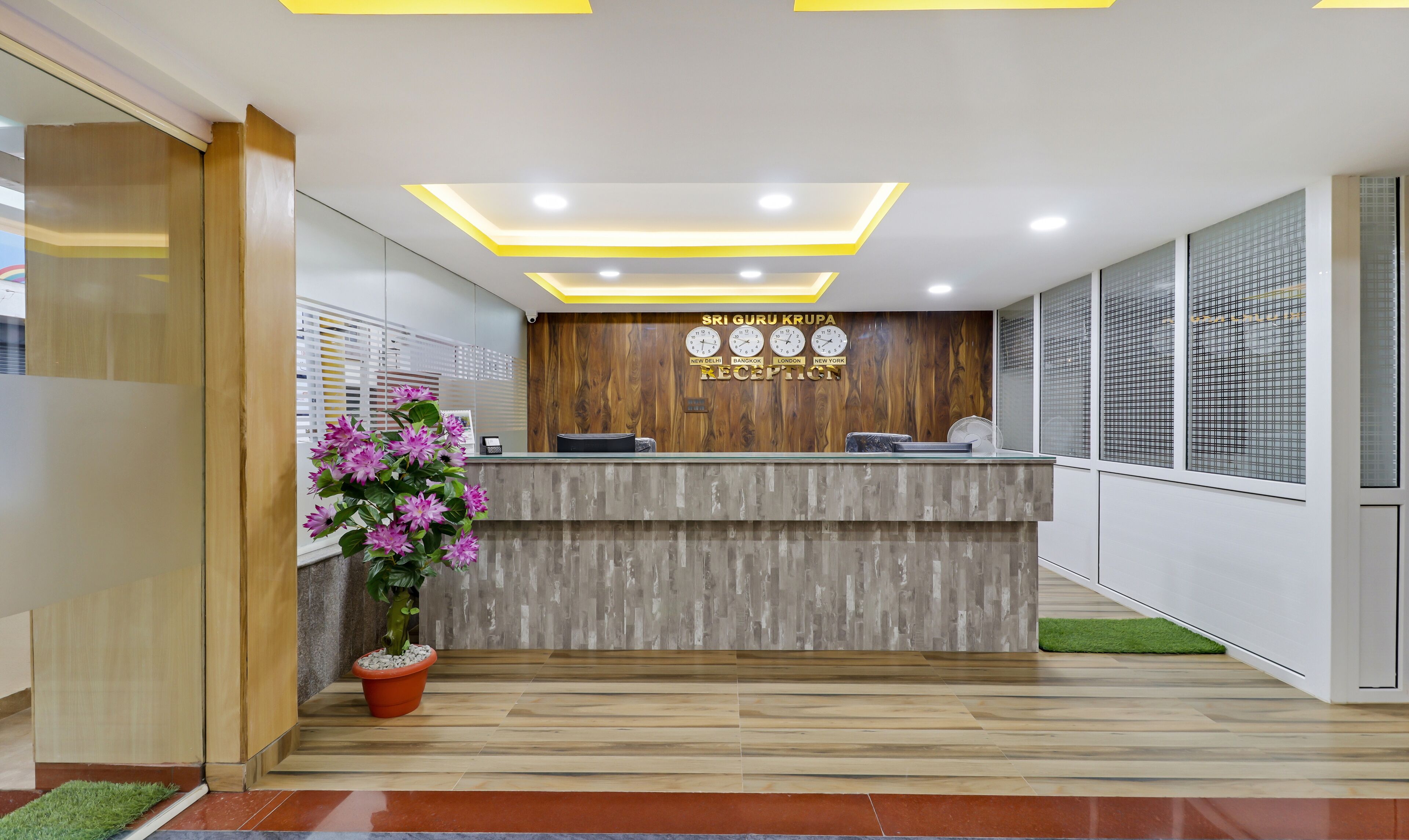 S M Royal Stay by Treebo Hotels