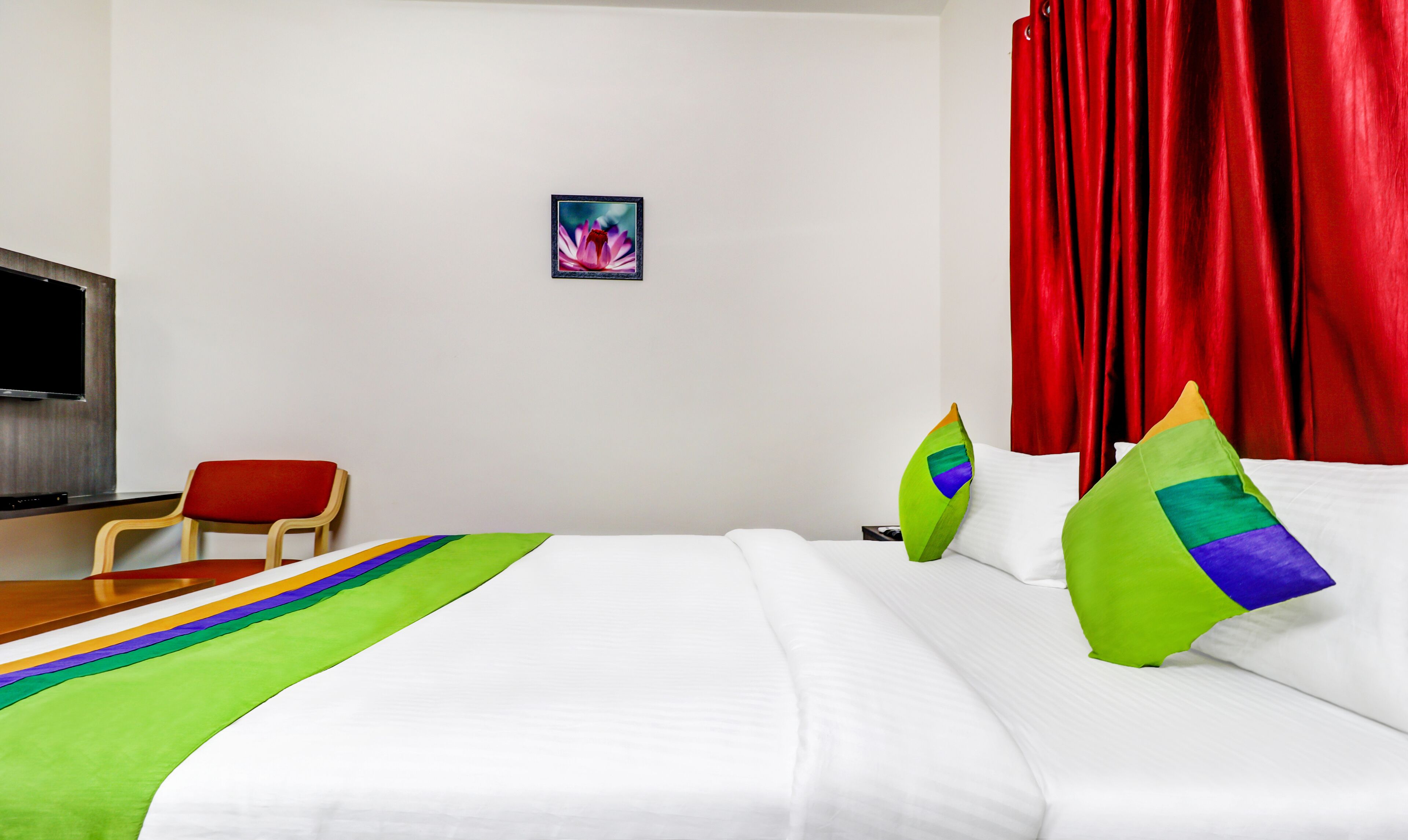 S M Royal Stay by Treebo Hotels