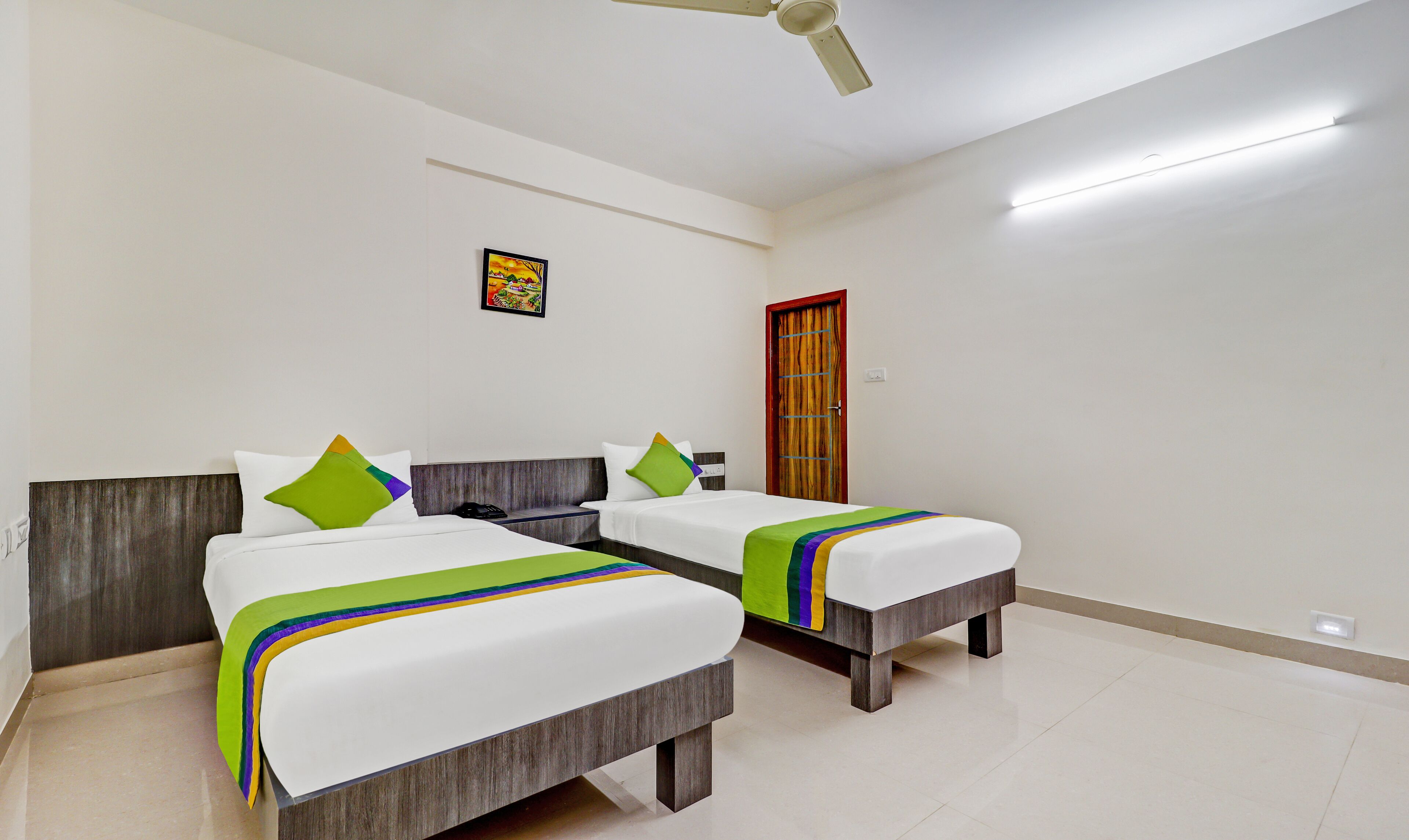 S M Royal Stay by Treebo Hotels