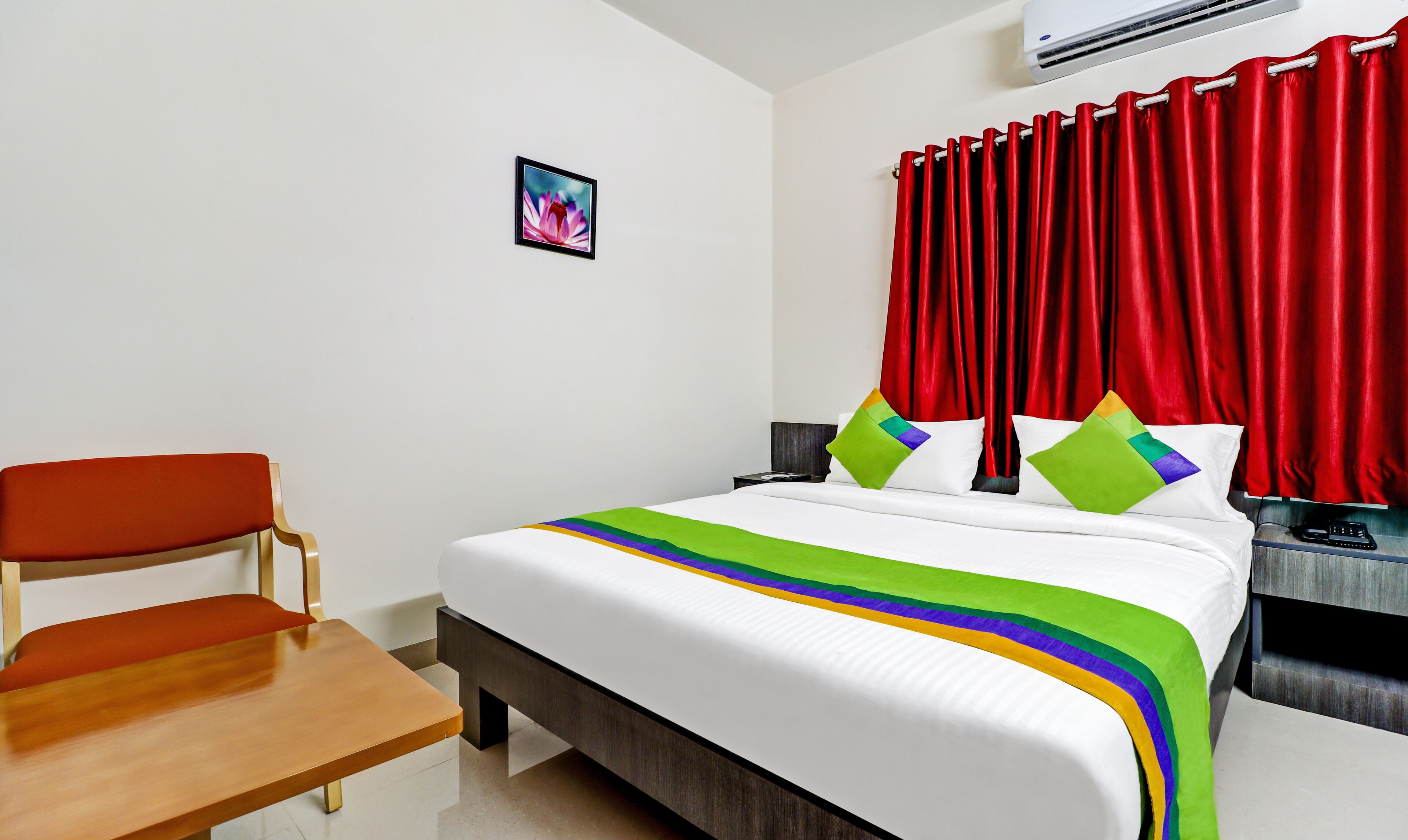 S M Royal Stay by Treebo Hotels