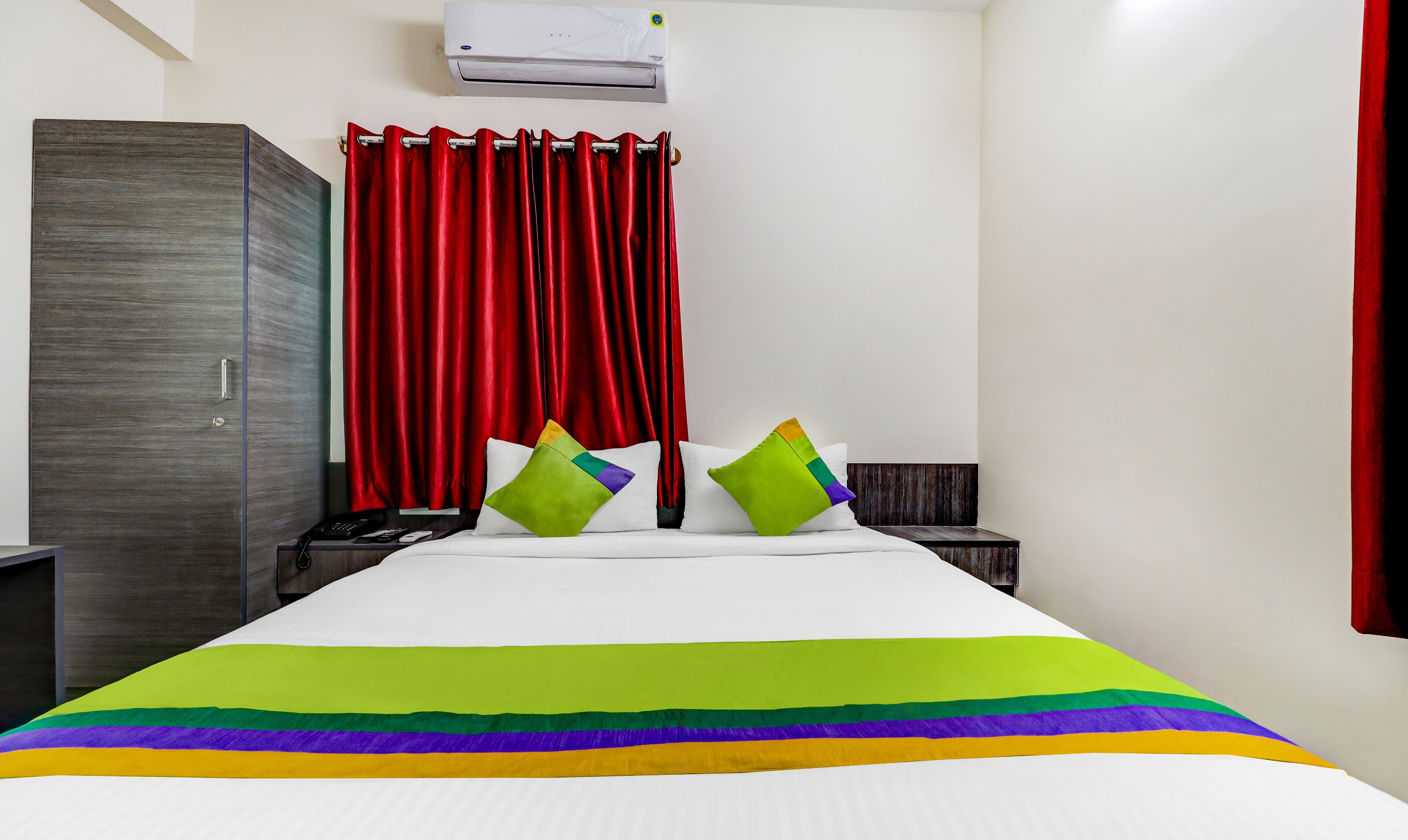 S M Royal Stay by Treebo Hotels
