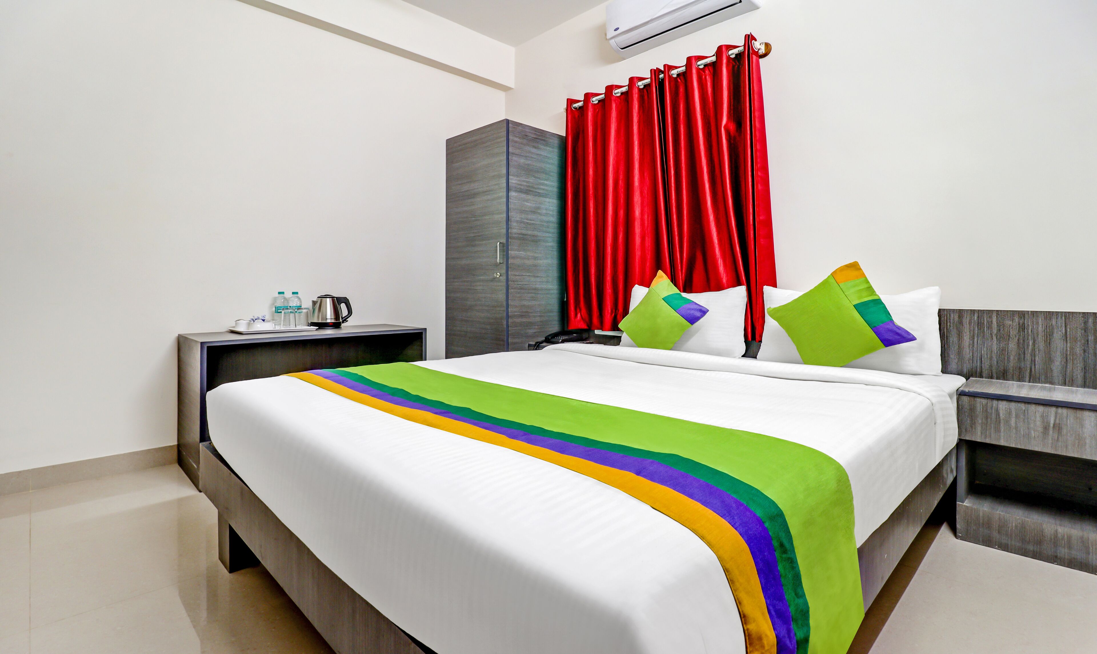 S M Royal Stay by Treebo Hotels