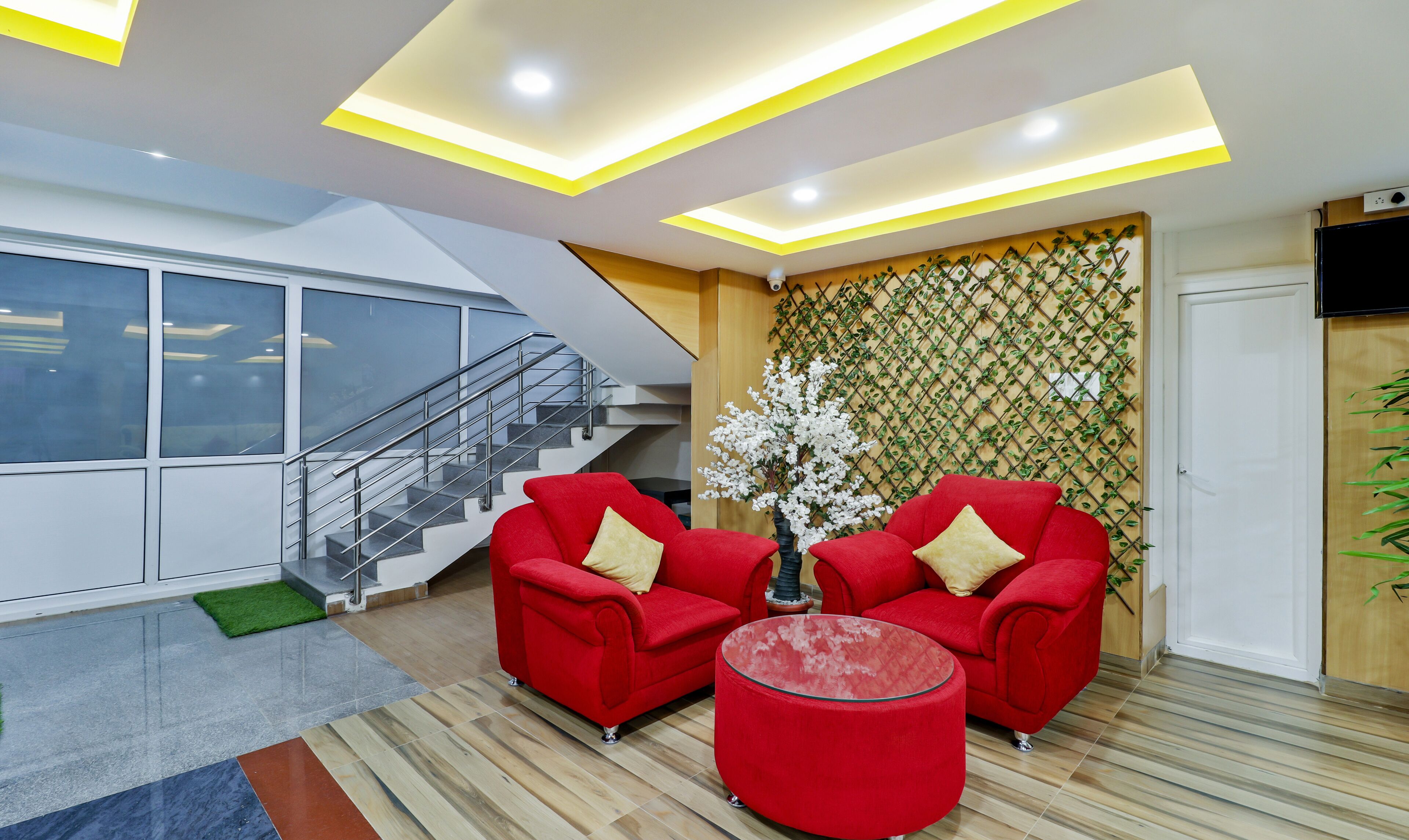 S M Royal Stay by Treebo Hotels