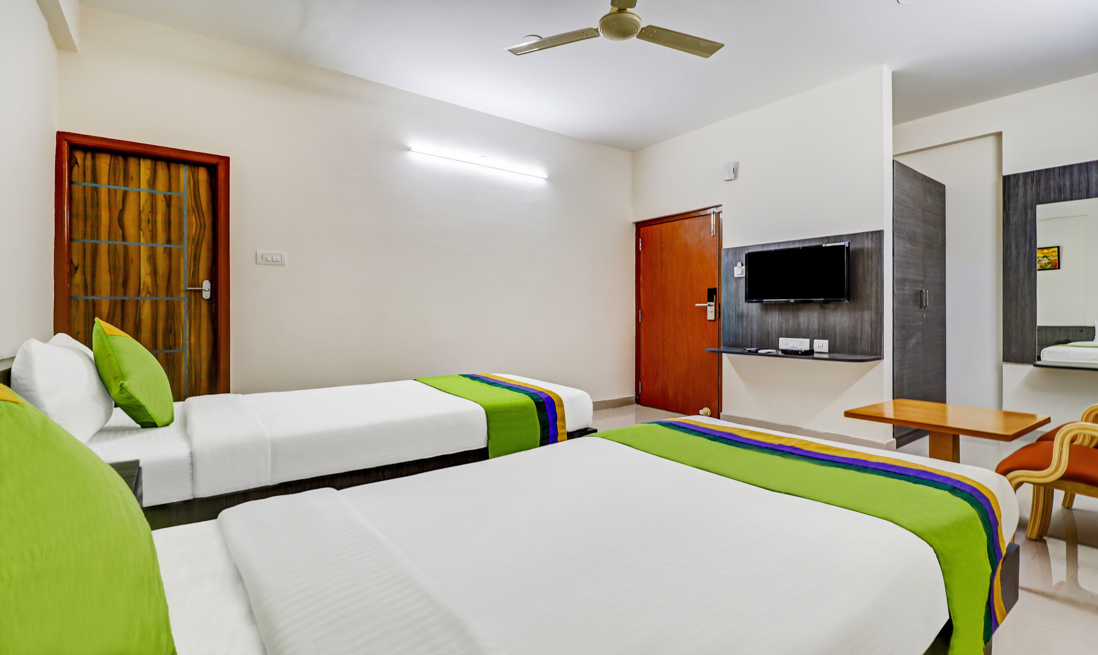 S M Royal Stay by Treebo Hotels