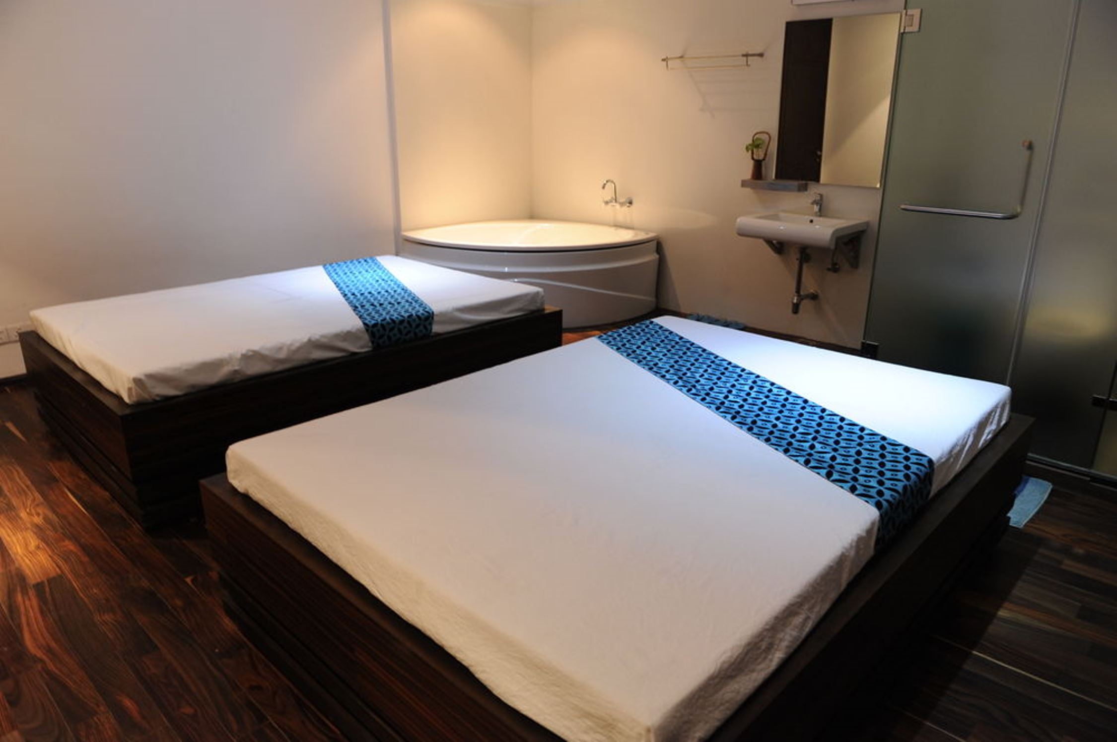 Springs Hotel And Spa Bangalor