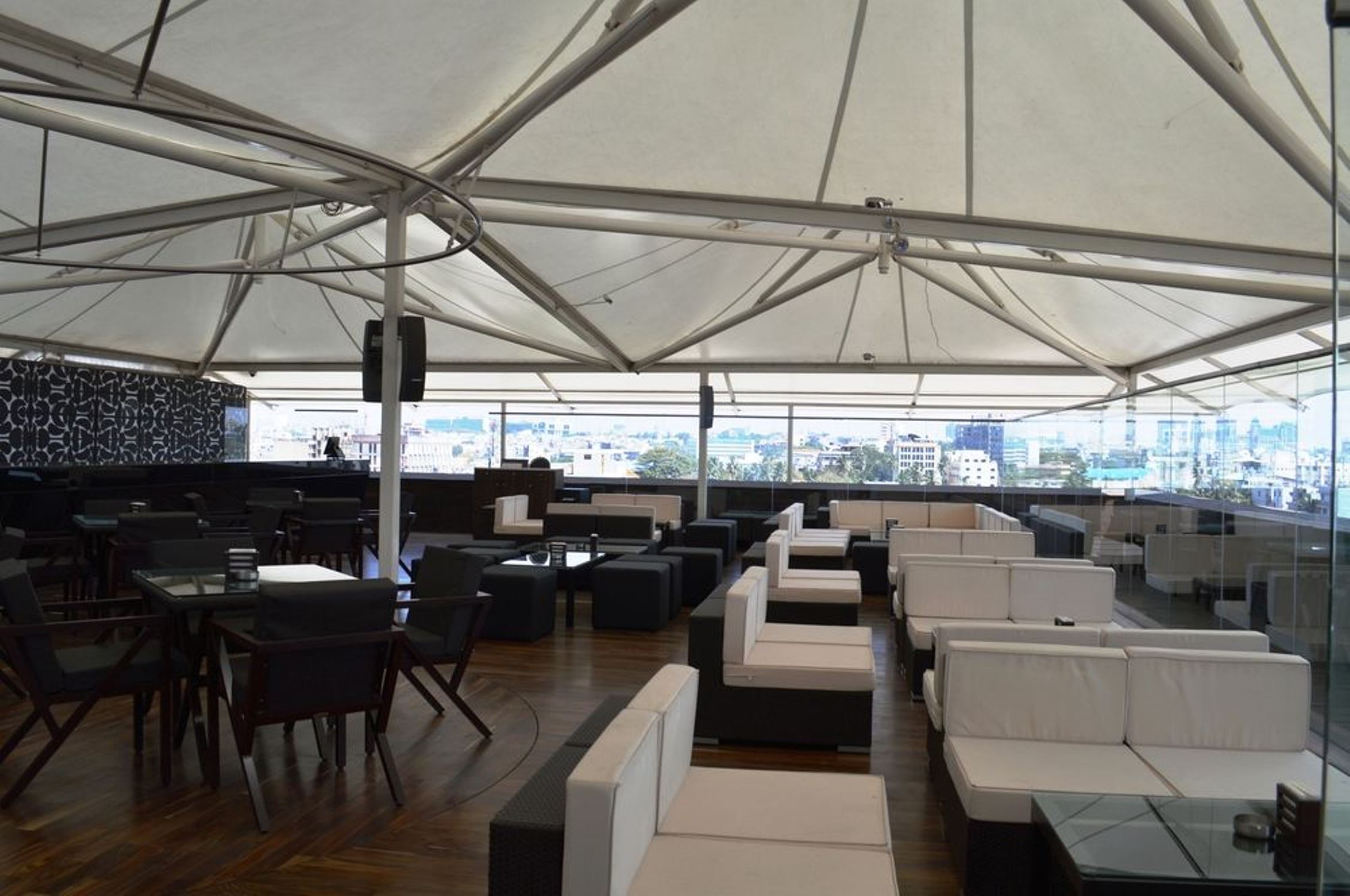 Springs Hotel And Spa Bangalor