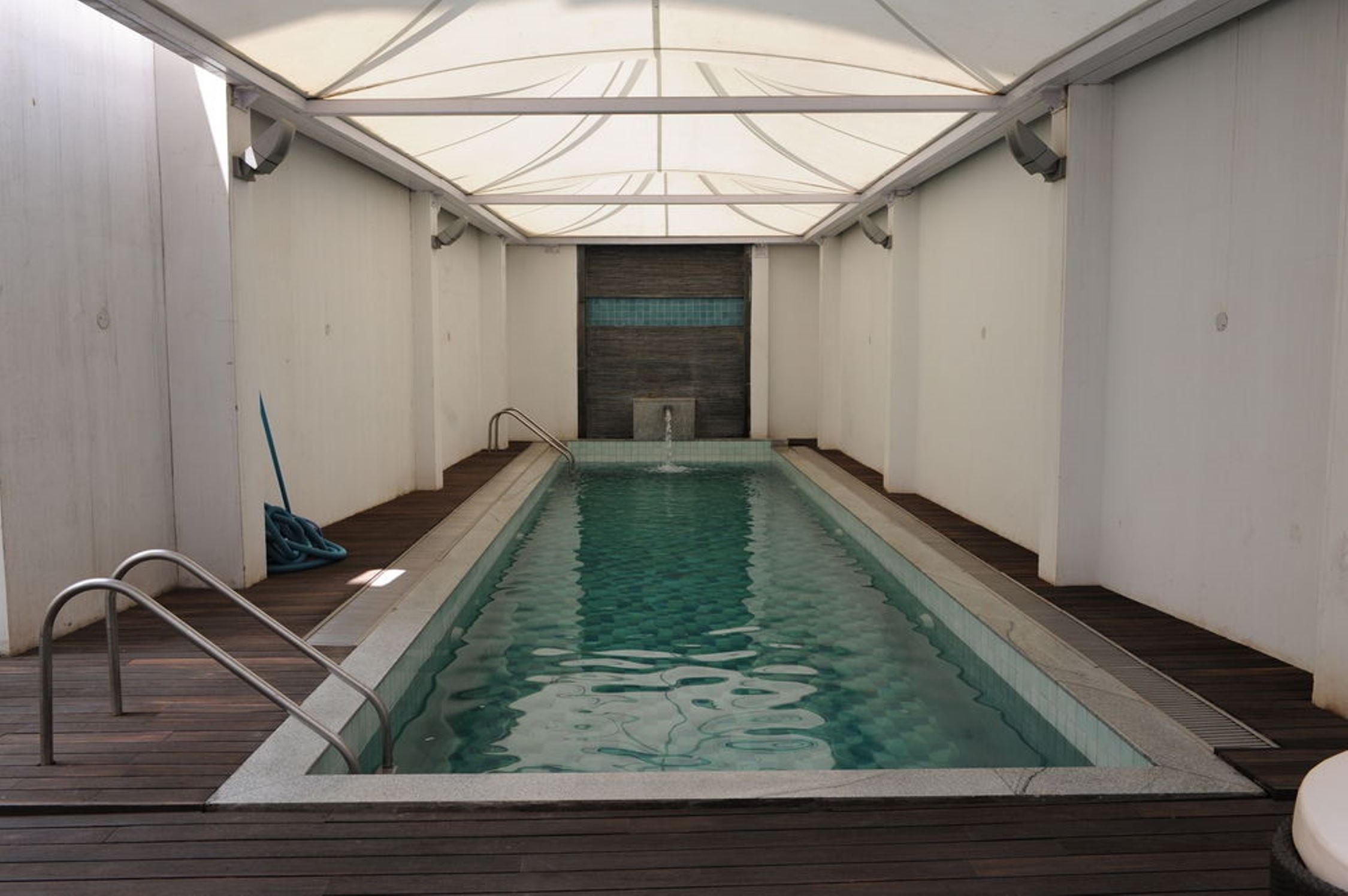 Springs Hotel And Spa Bangalor