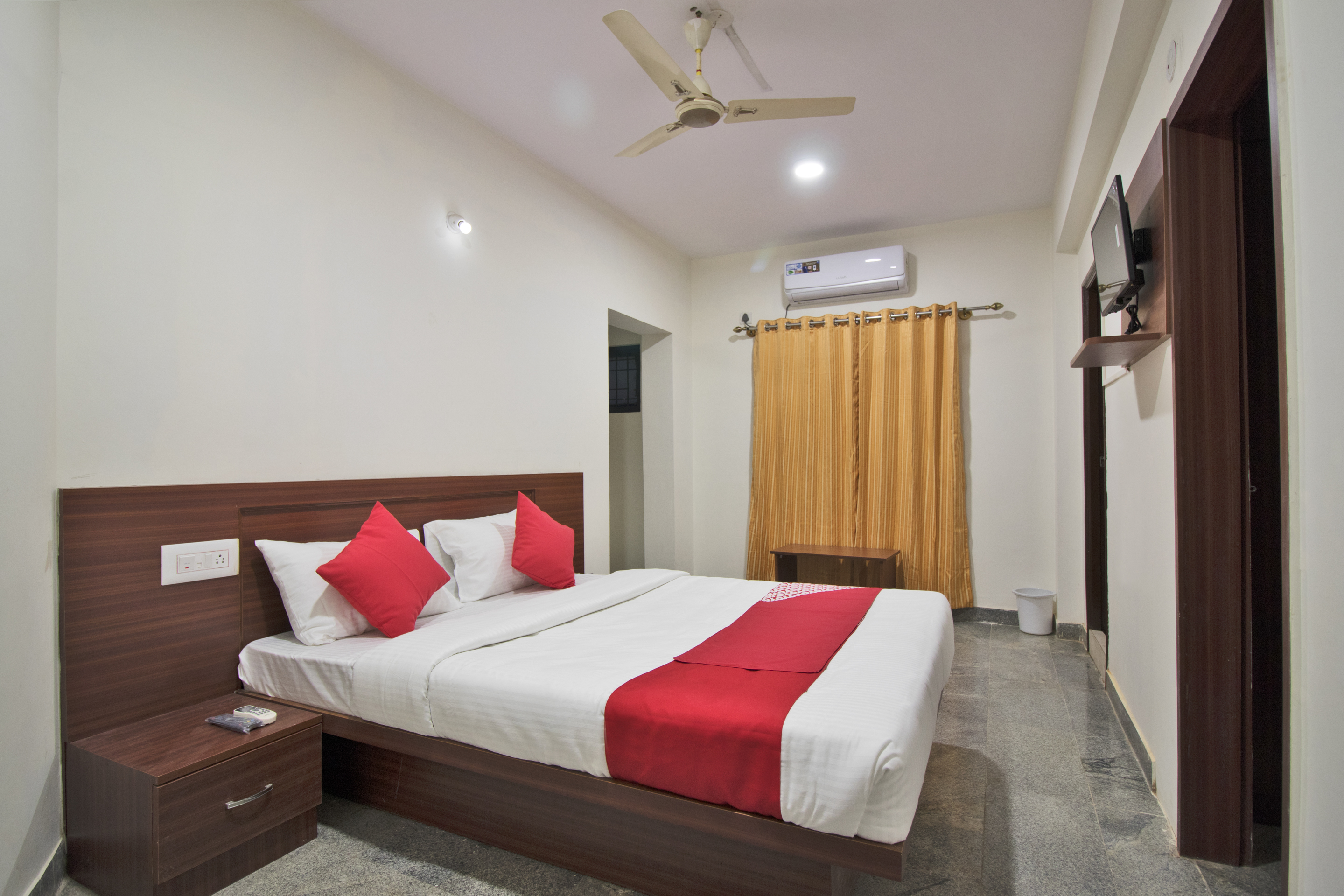 Sri Durga Residency By OYO Rooms