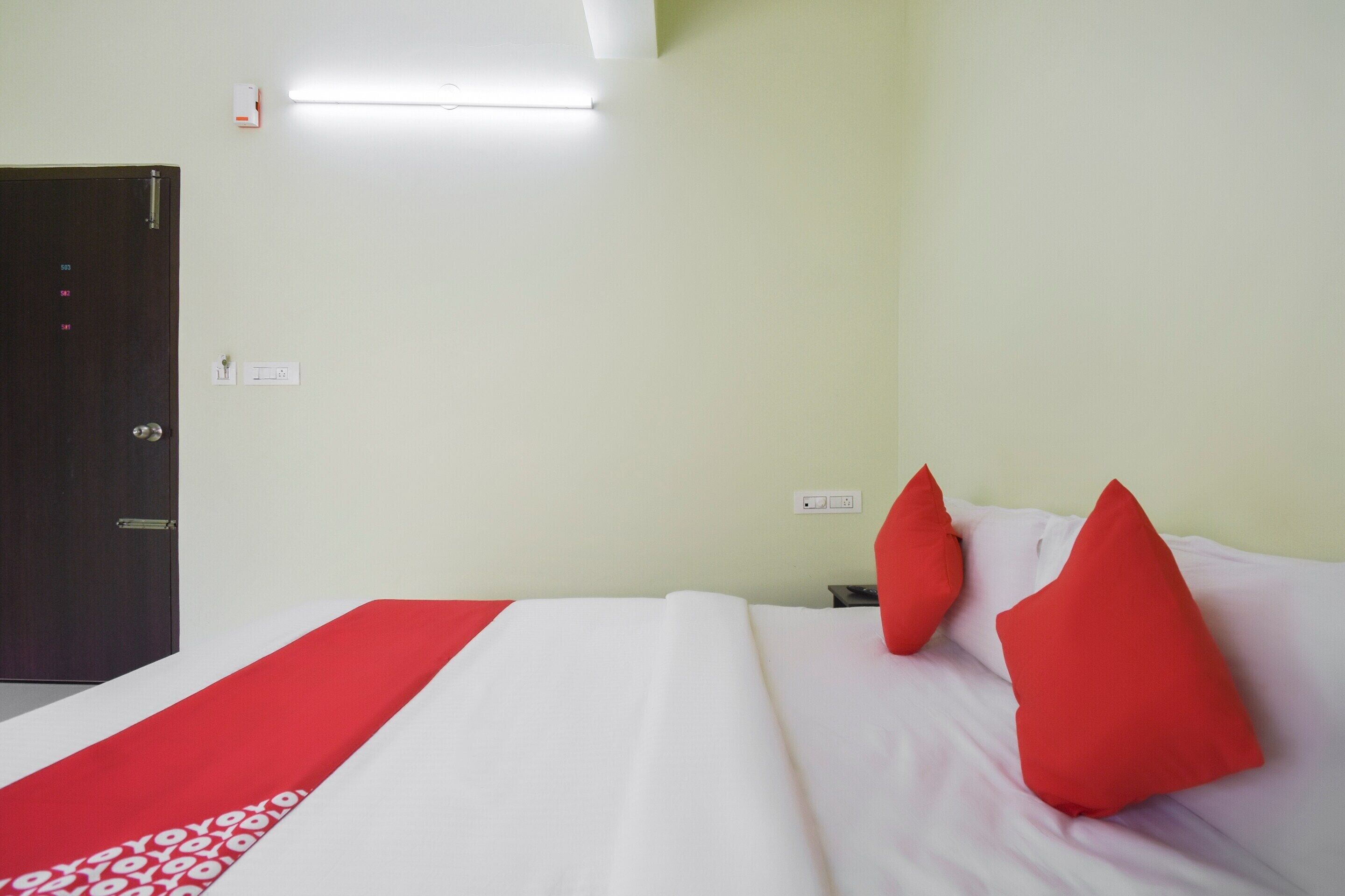 Srigandha Party Hall by OYO Rooms