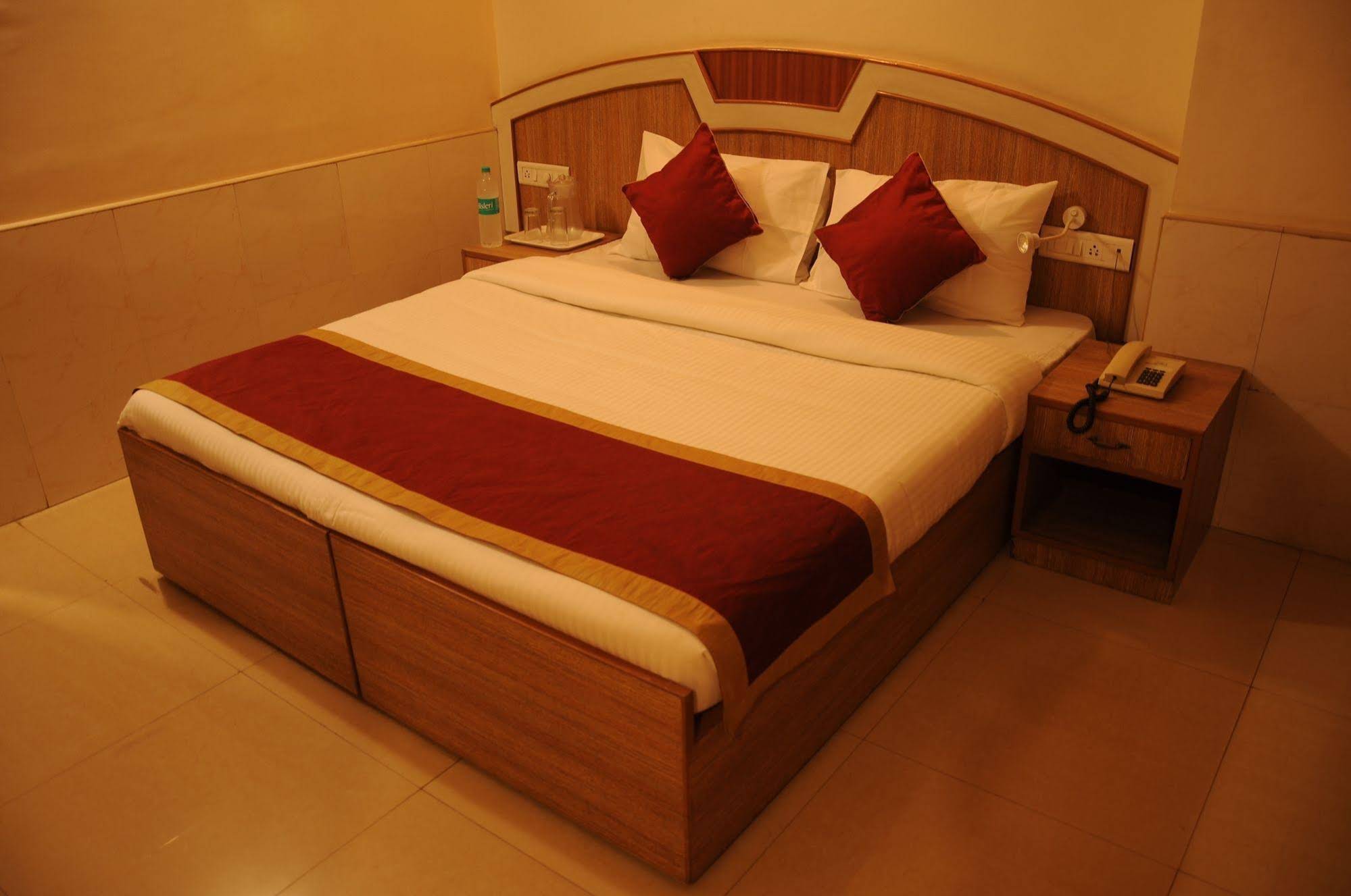 Srinidhi Residency