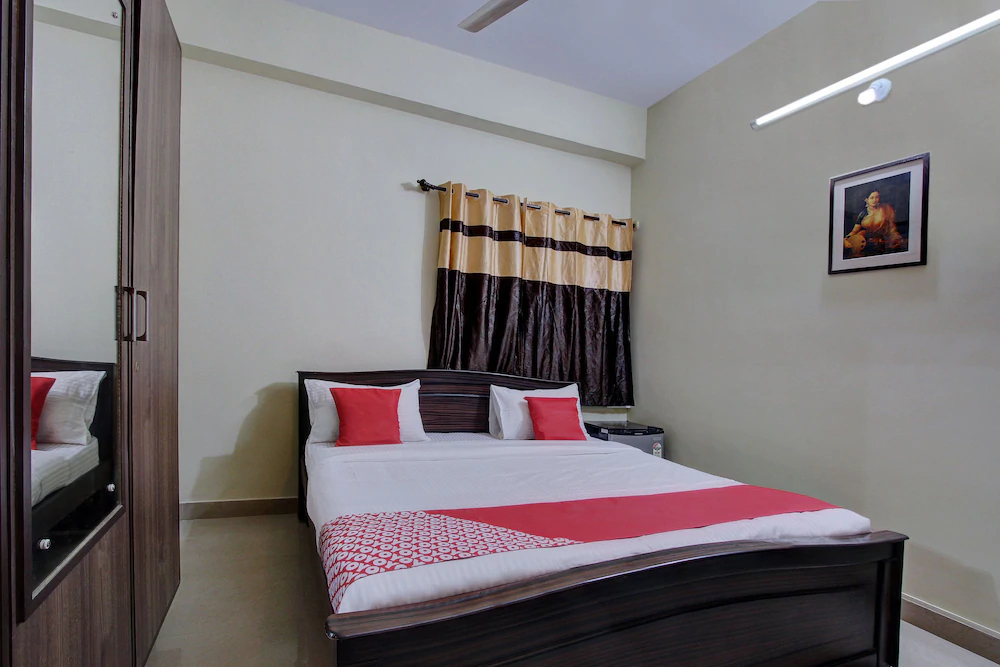 Sri Sai Comforts By OYO Rooms