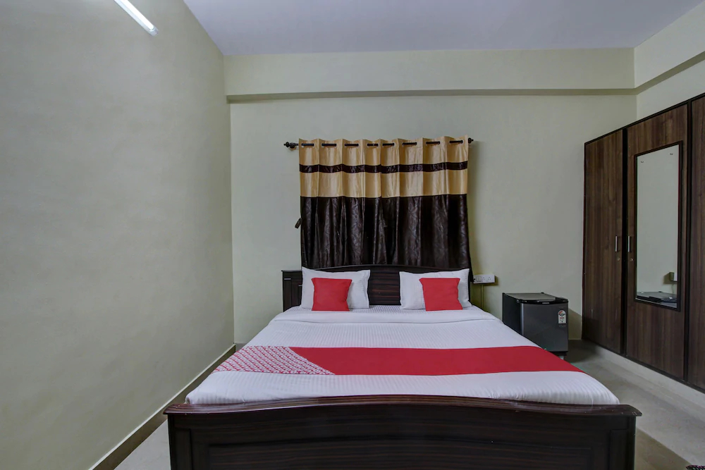 Sri Sai Comforts By OYO Rooms