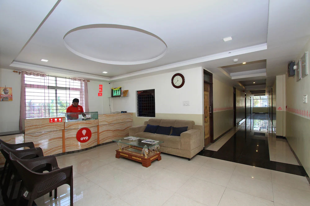 Sri Sai Residency  By OYO Rooms