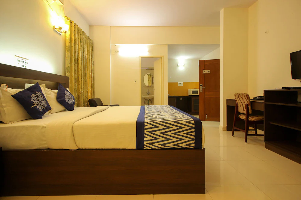 OYO 7897 Status Suites