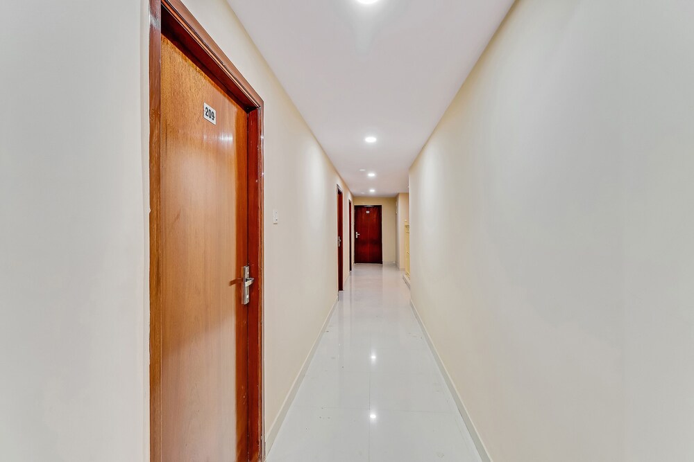 Swamy Residency by OYO Rooms