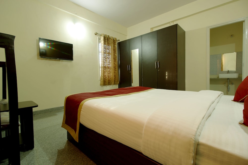 The Banjaara Suites By OYO Rooms