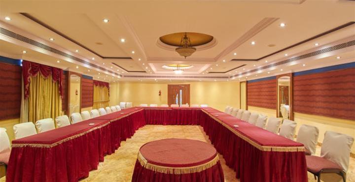 Manpho Bell Hotel & Convention Center