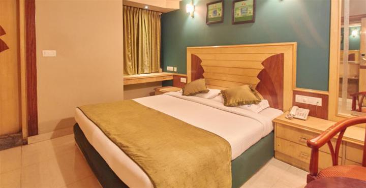 Manpho Bell Hotel & Convention Center