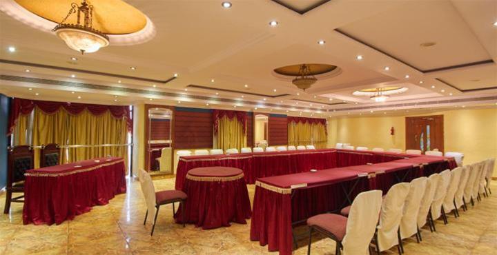 Manpho Bell Hotel & Convention Center