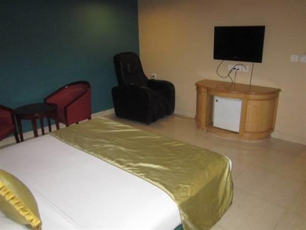 Manpho Bell Hotel & Convention Center