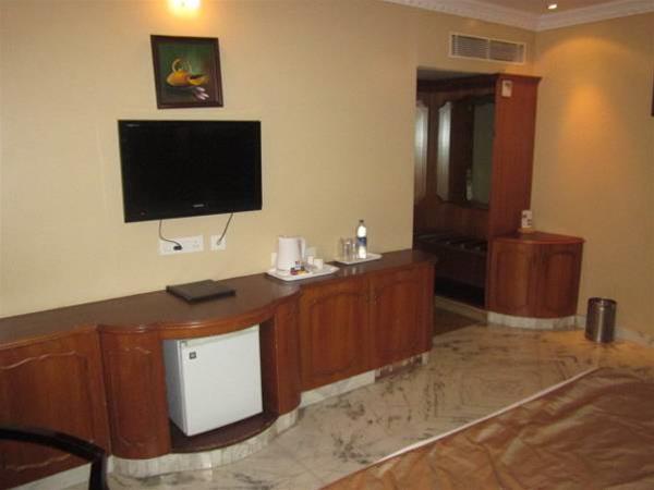 Manpho Bell Hotel & Convention Center