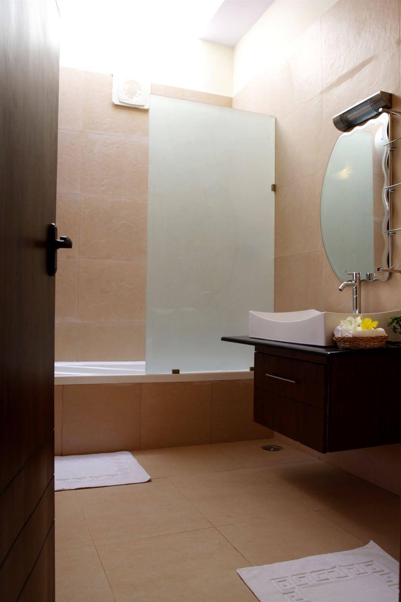 The Olive Suites