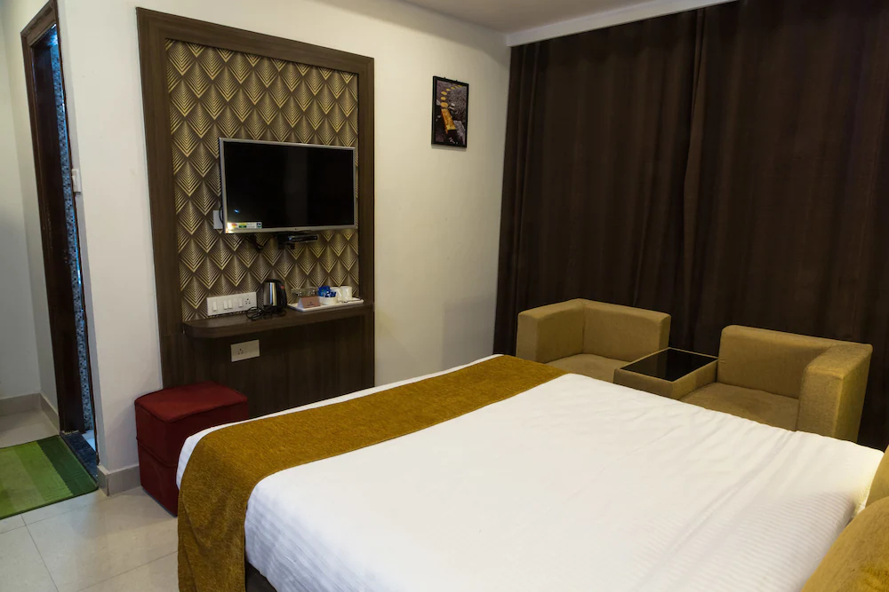 The Porch Inn Hotel & Service Apartments