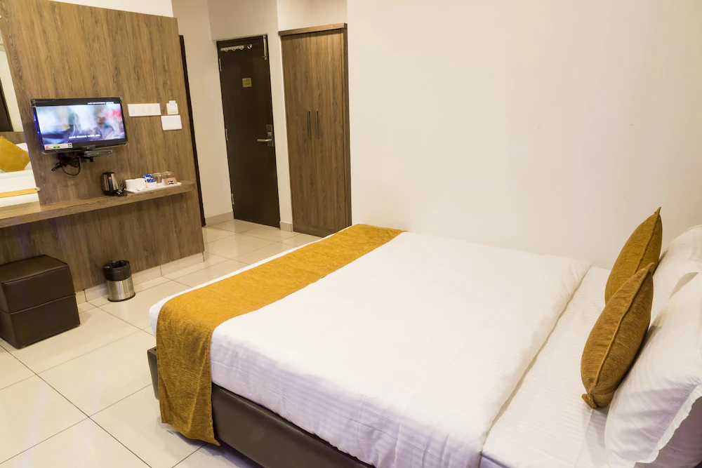 The Porch Inn Hotel & Service Apartments