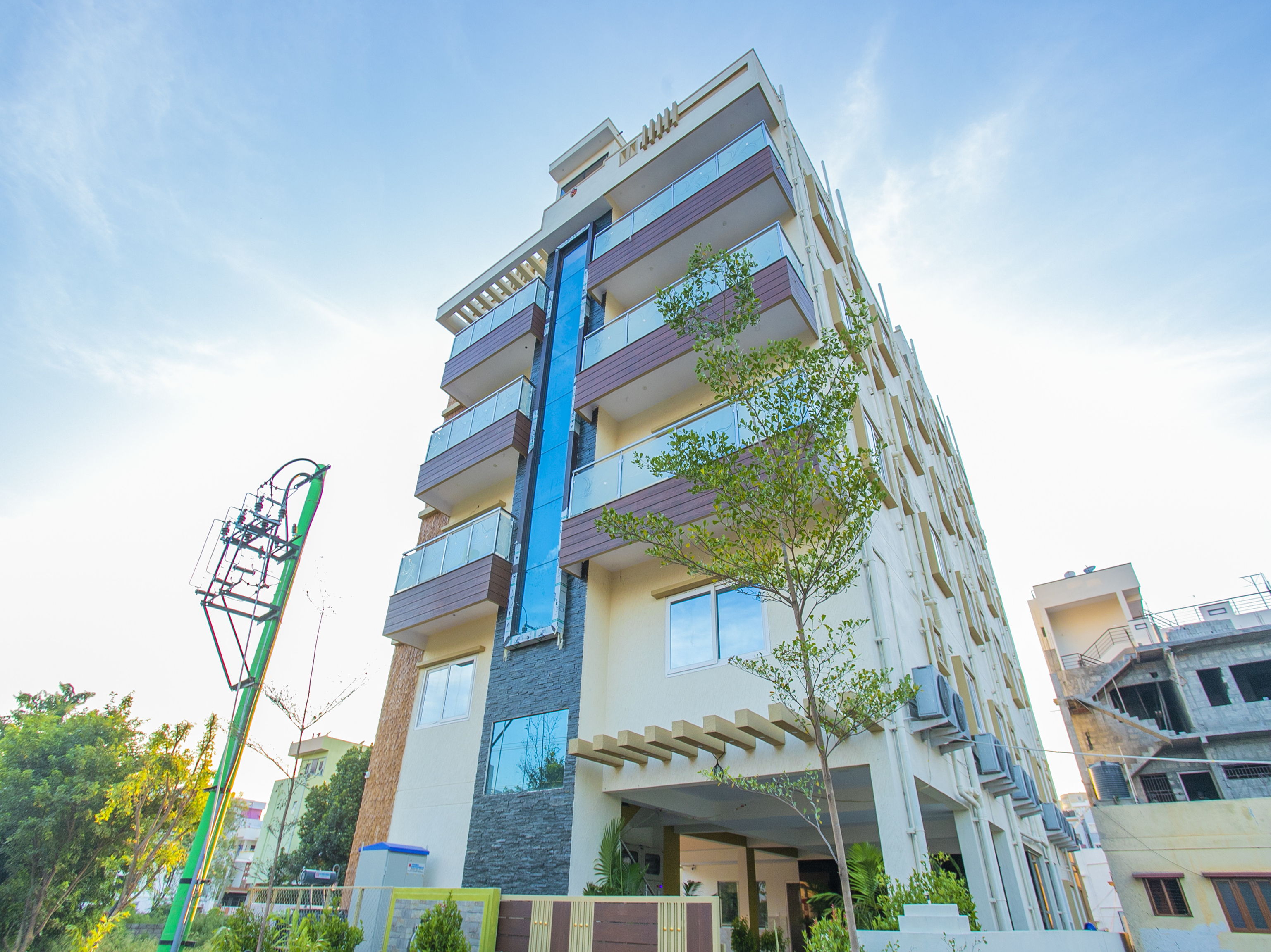 The Pride By OYO Rooms